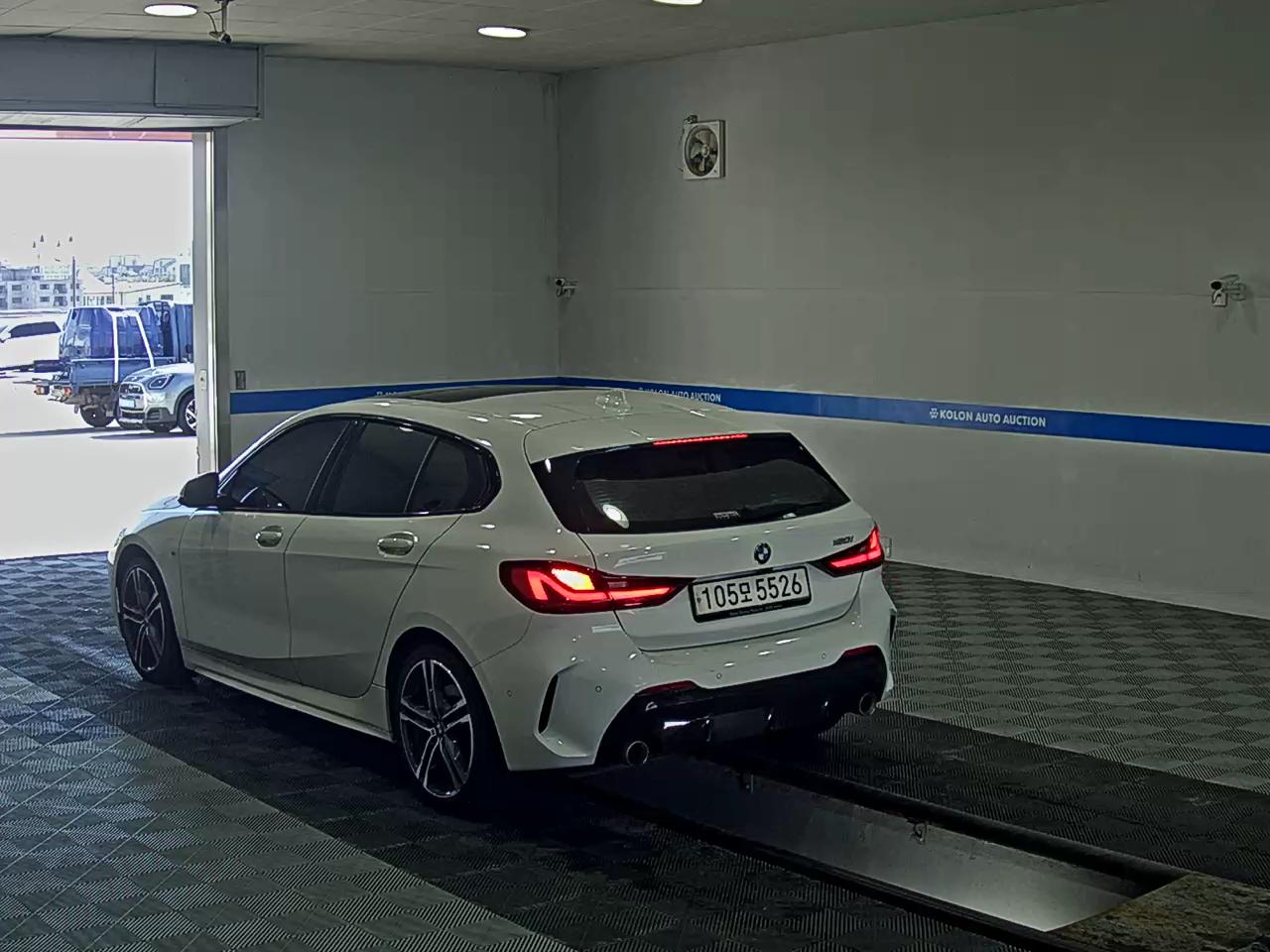 BMW 1 SERIES (3RD GEN) 120i M SPORT 2022 - zdjęcie 6