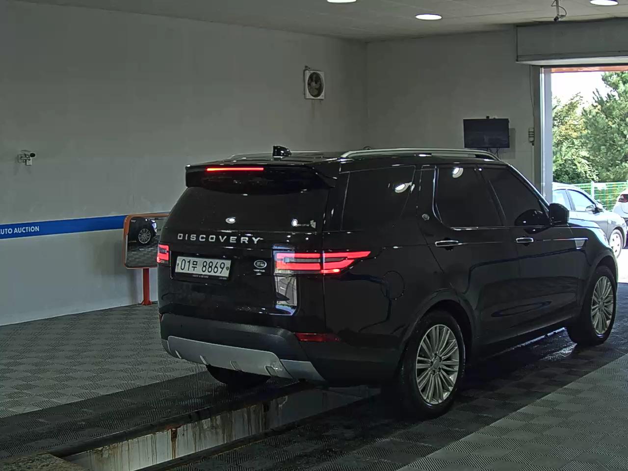 LAND ROVER DISCOVERY 5 3.0 TD6 HSE LUXURY 2017 - zdjęcie 5