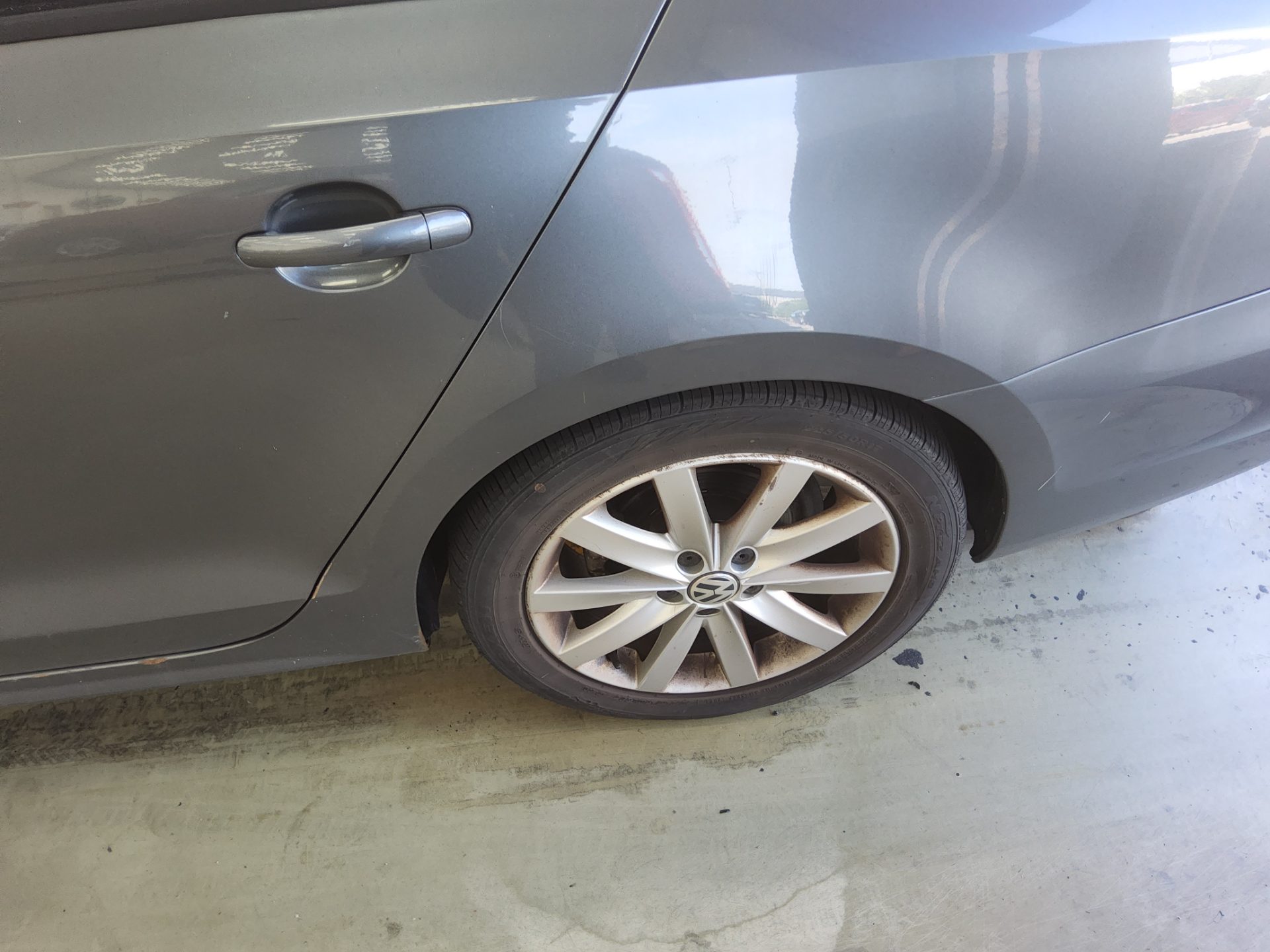 VOLKSWAGEN JETTA (6TH GEN) 2.0 TDI 2014 - zdjęcie 25
