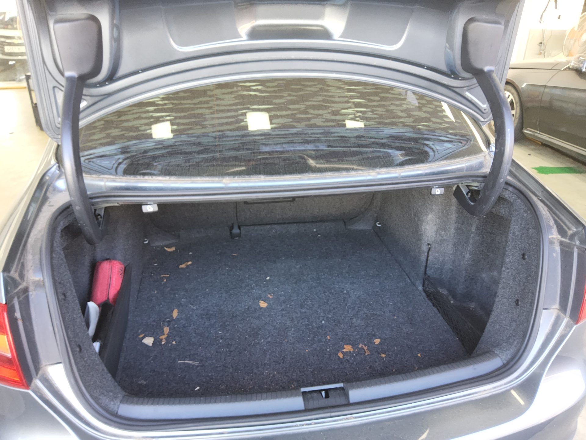 VOLKSWAGEN JETTA (6TH GEN) 2.0 TDI 2014 - zdjęcie 15
