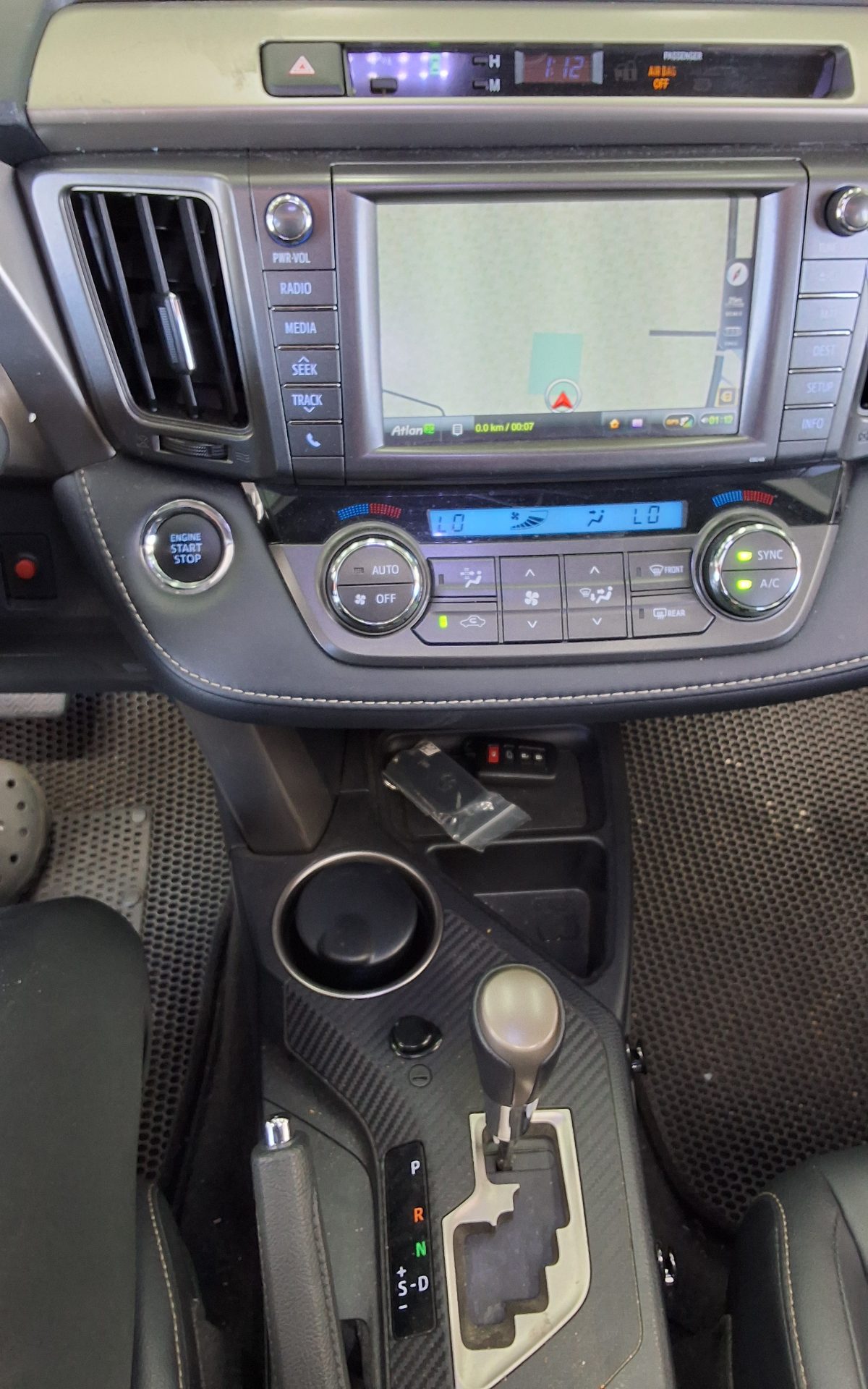 TOYOTA RAV4 (4TH GEN) 2.5 4WD 2014 - zdjęcie 18