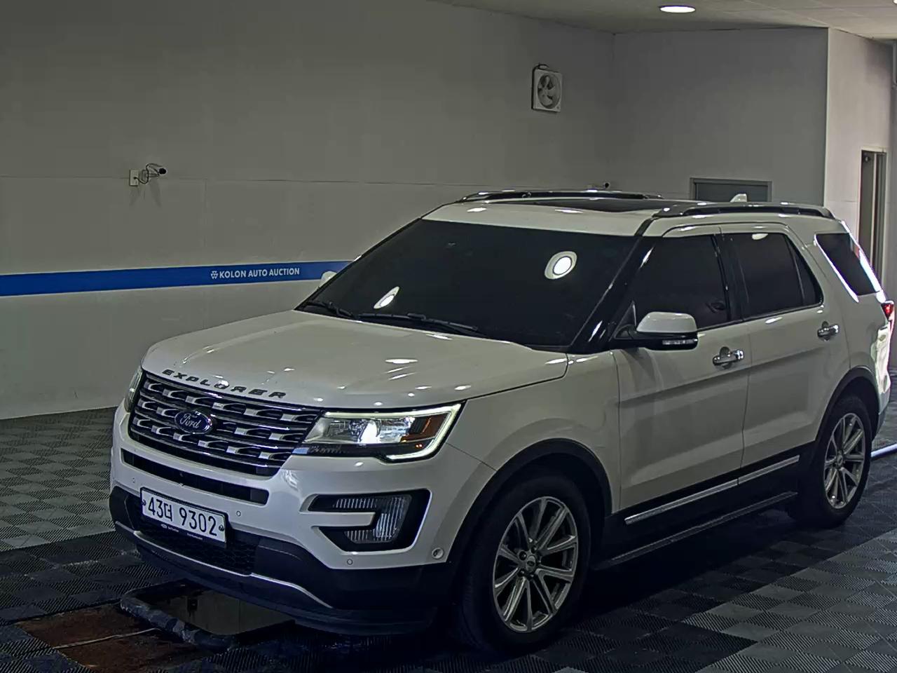 FORD EXPLORER (5TH GEN) 2.3 AWD LIMITED 2017 - zdjęcie 2