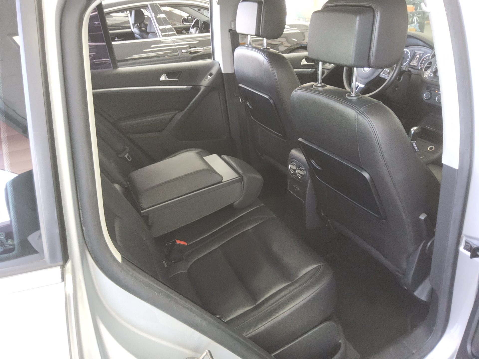 VOLKSWAGEN TIGUAN 2.0 TDI BLUEMOTION 2016 - zdjęcie 13