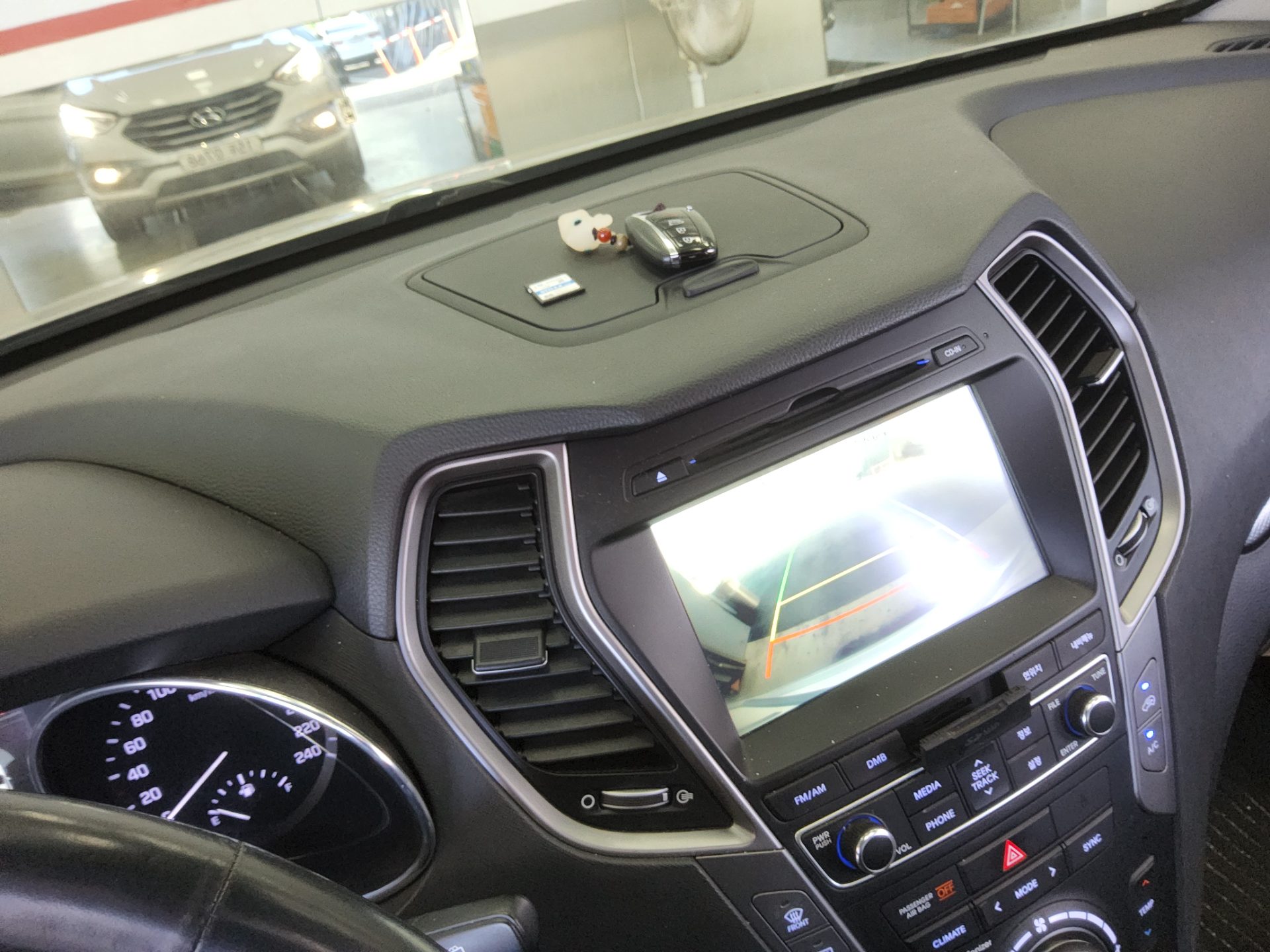 HYUNDAI SANTA FE THE PRIME DIESEL R2.0 4WD EXCLUSIVE 2016 - zdjęcie 17