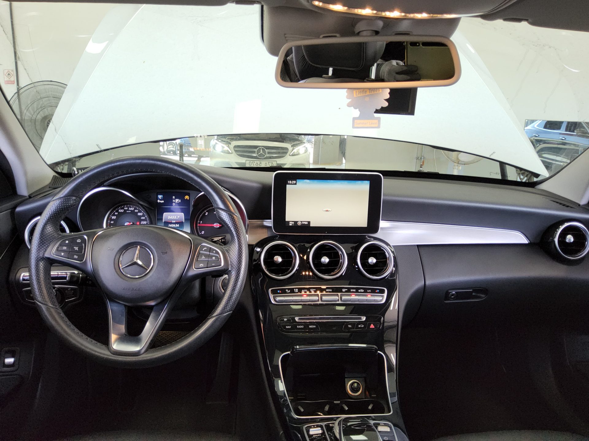 MERCEDES-BENZ C-CLASS (4TH GEN) C220 CDI BLUETEC AVANTGARDE 2015 - zdjęcie 11