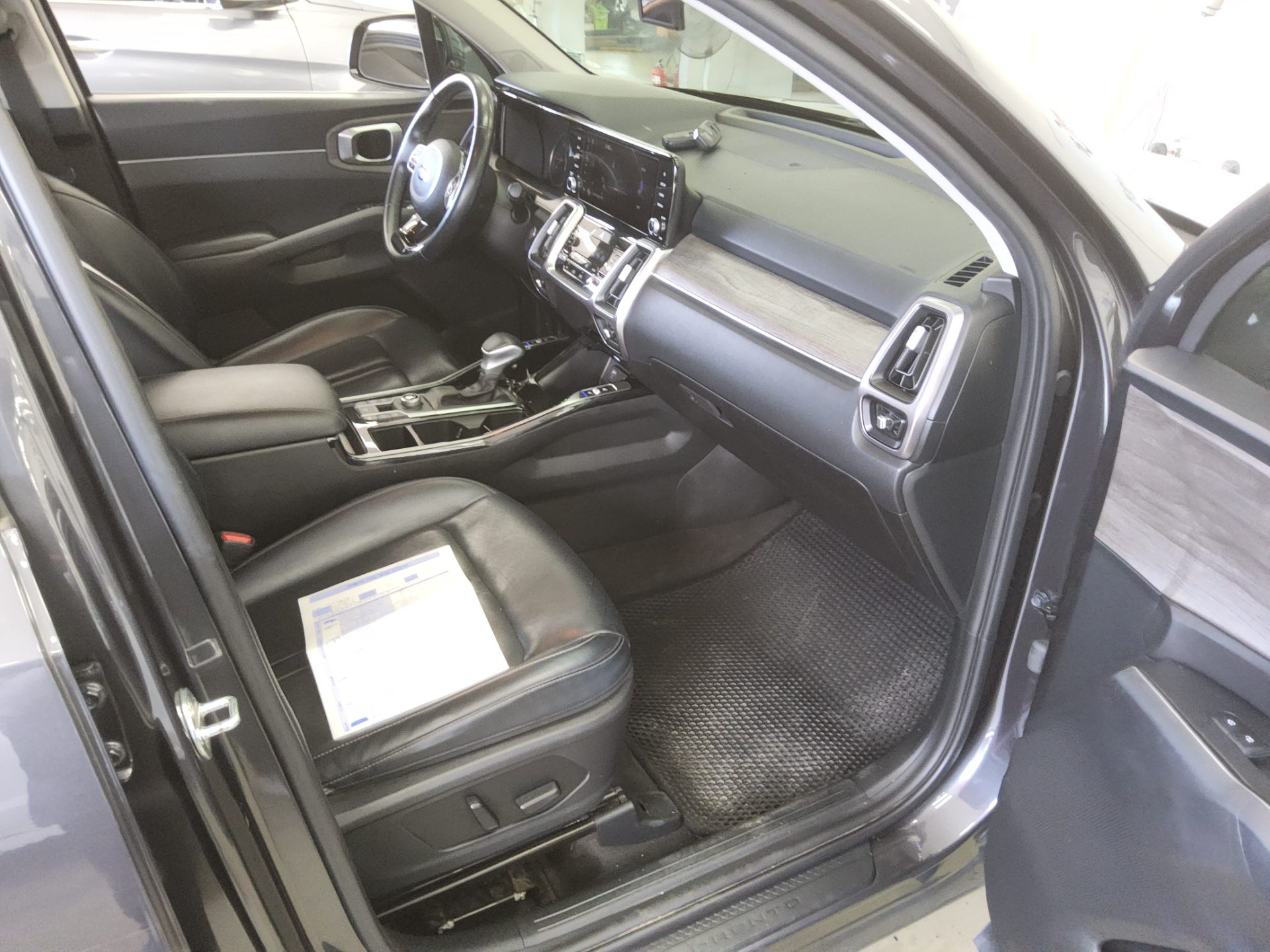 KIA NEW SORENTO (MQ4) 2.2 DIESEL 2WD PRESTIGE 2021 - zdjęcie 14