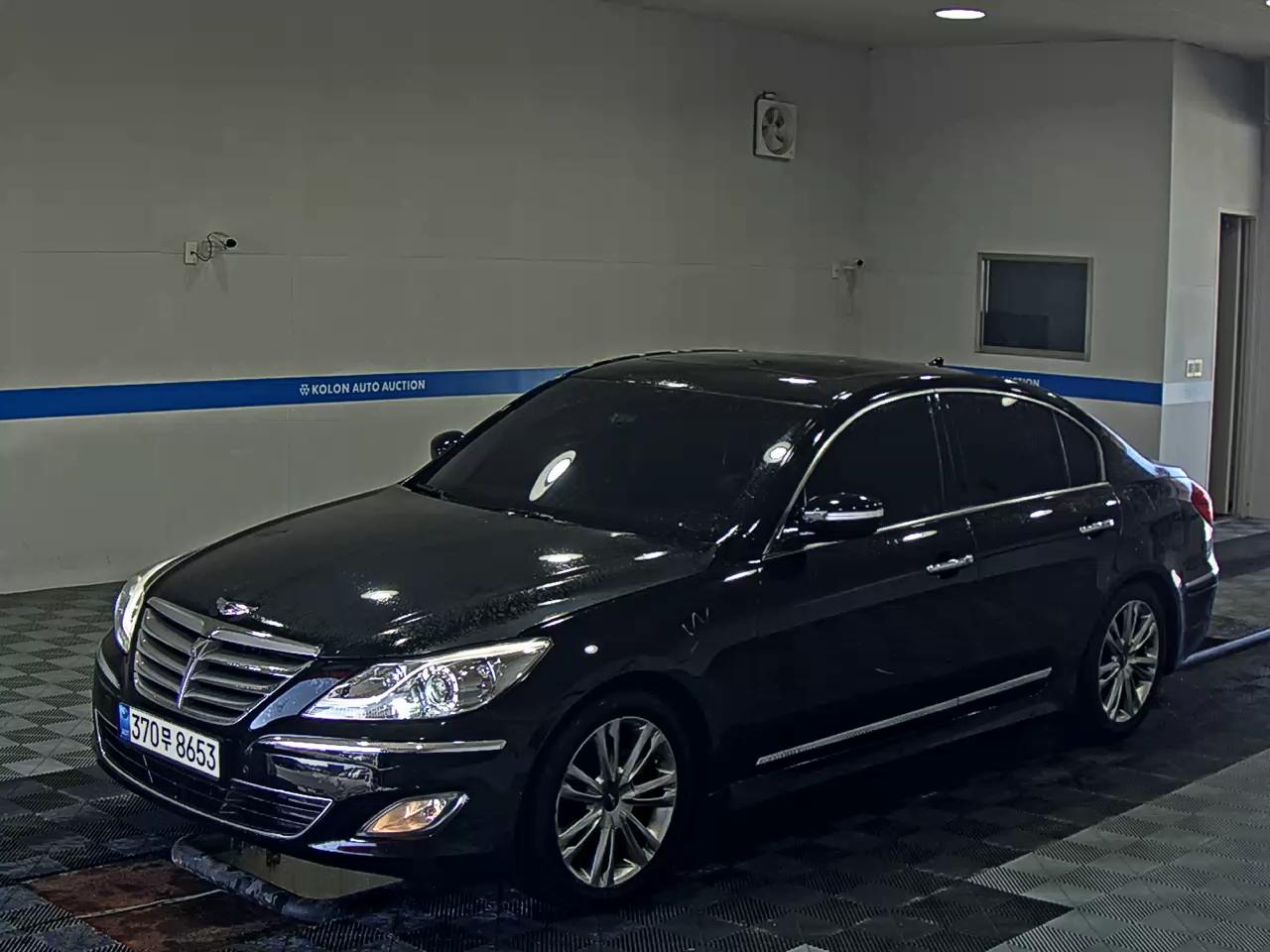 HYUNDAI GENESIS BH 330 LUXURY VIP PACK 2012 - zdjęcie 2