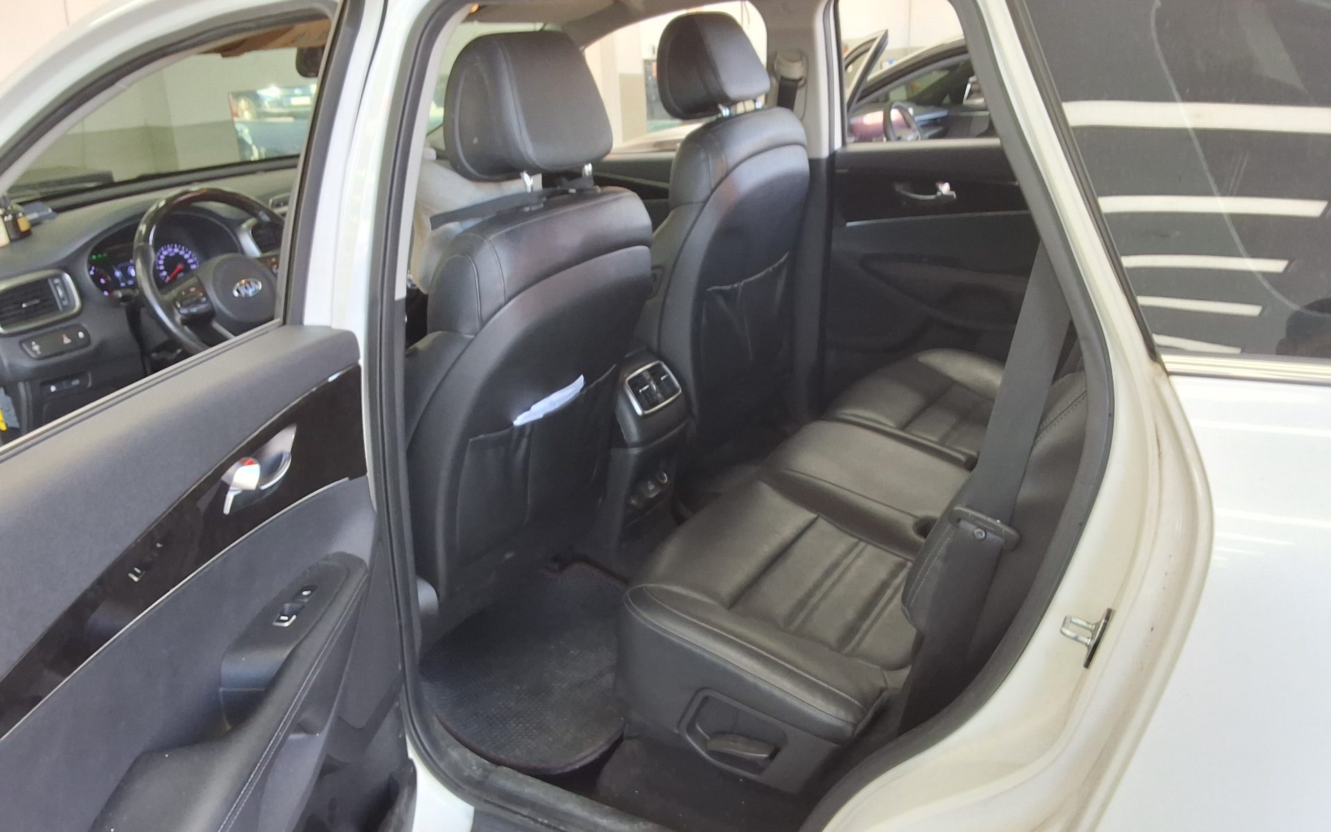 KIA ALL NEW SORENTO R2.0 2WD NOBLESSE 2016 - zdjęcie 12
