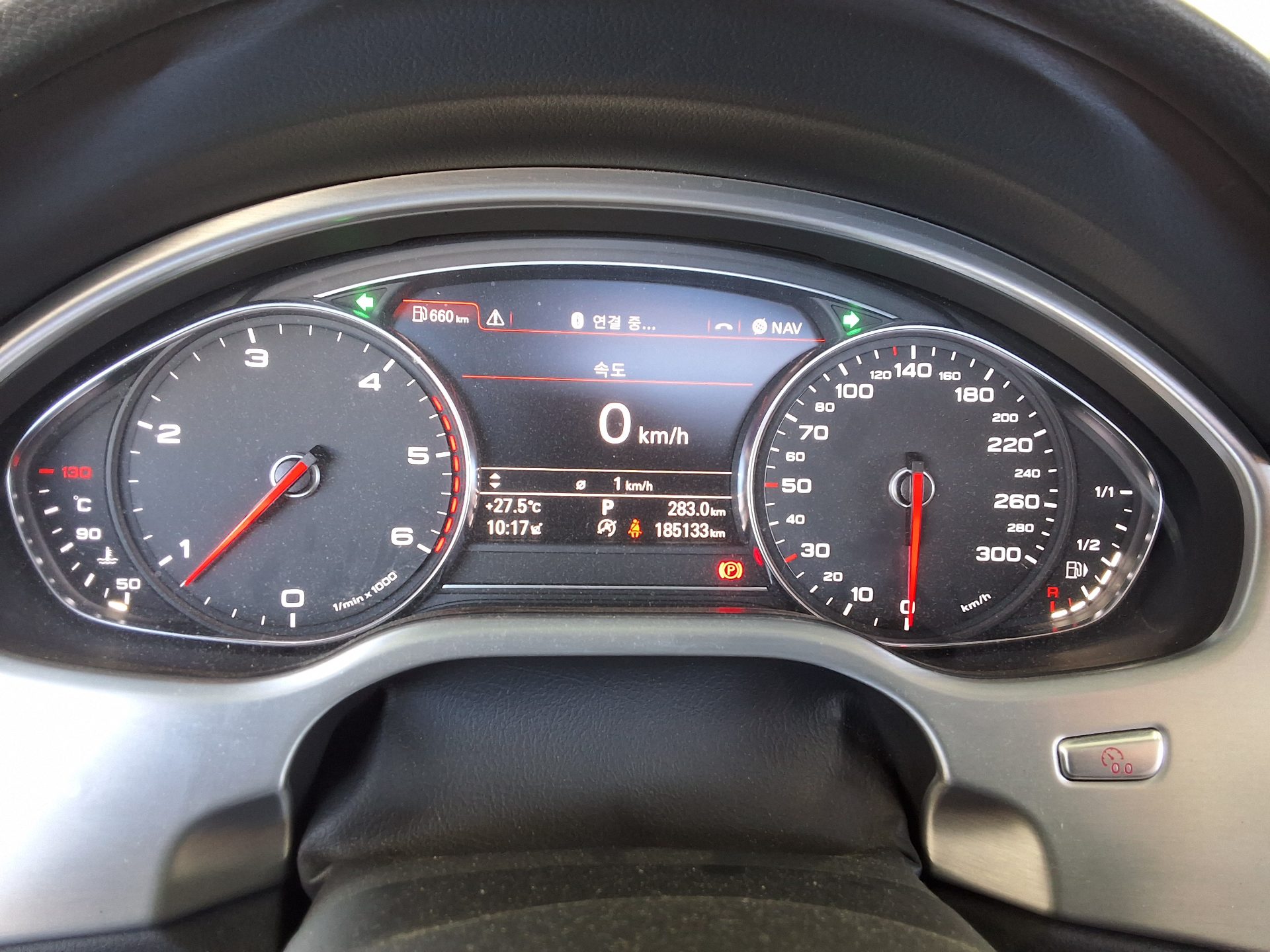 AUDI A8 (3RD GEN) 60 TDI QUATTRO 2015 - zdjęcie 9