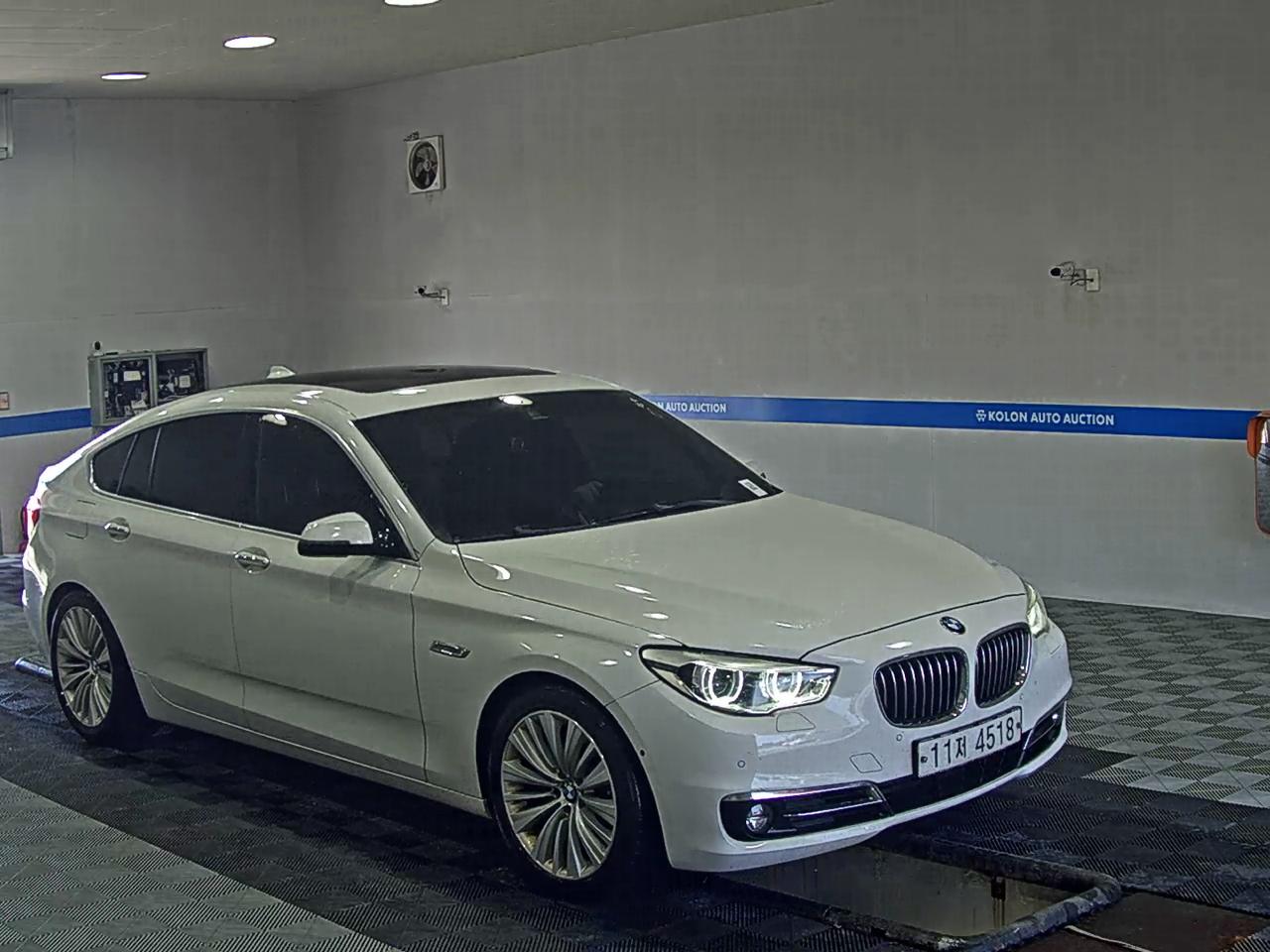 BMW GRAN TURISMO (GT) 5 SERIES GT 20d ED EDITION LUXURY 2015 - zdjęcie 3