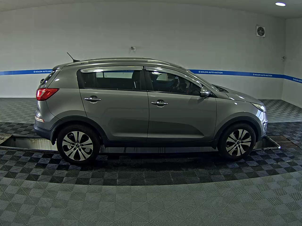 KIA SPORTAGE R DIESEL R2.0 2WD TLX LUXURY MODEL 2012 - zdjęcie 4