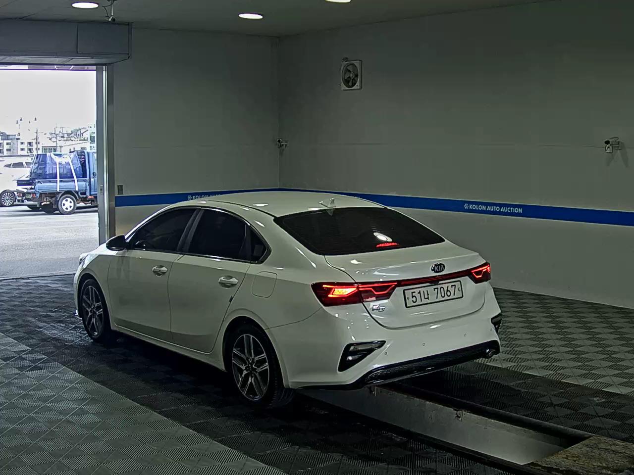 KIA ALL NEW K3 1.6 GASOLINE TRENDY 2019 - zdjęcie 6