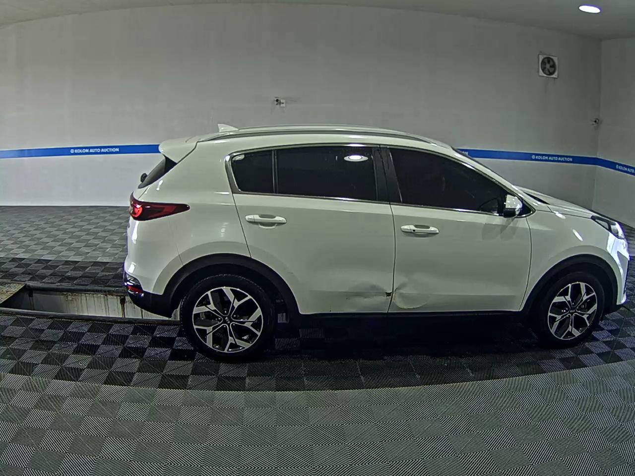 KIA SPORTAGE THE BOLD R2.0 DIESEL 2WD PRESTIGE 2020 - zdjęcie 4