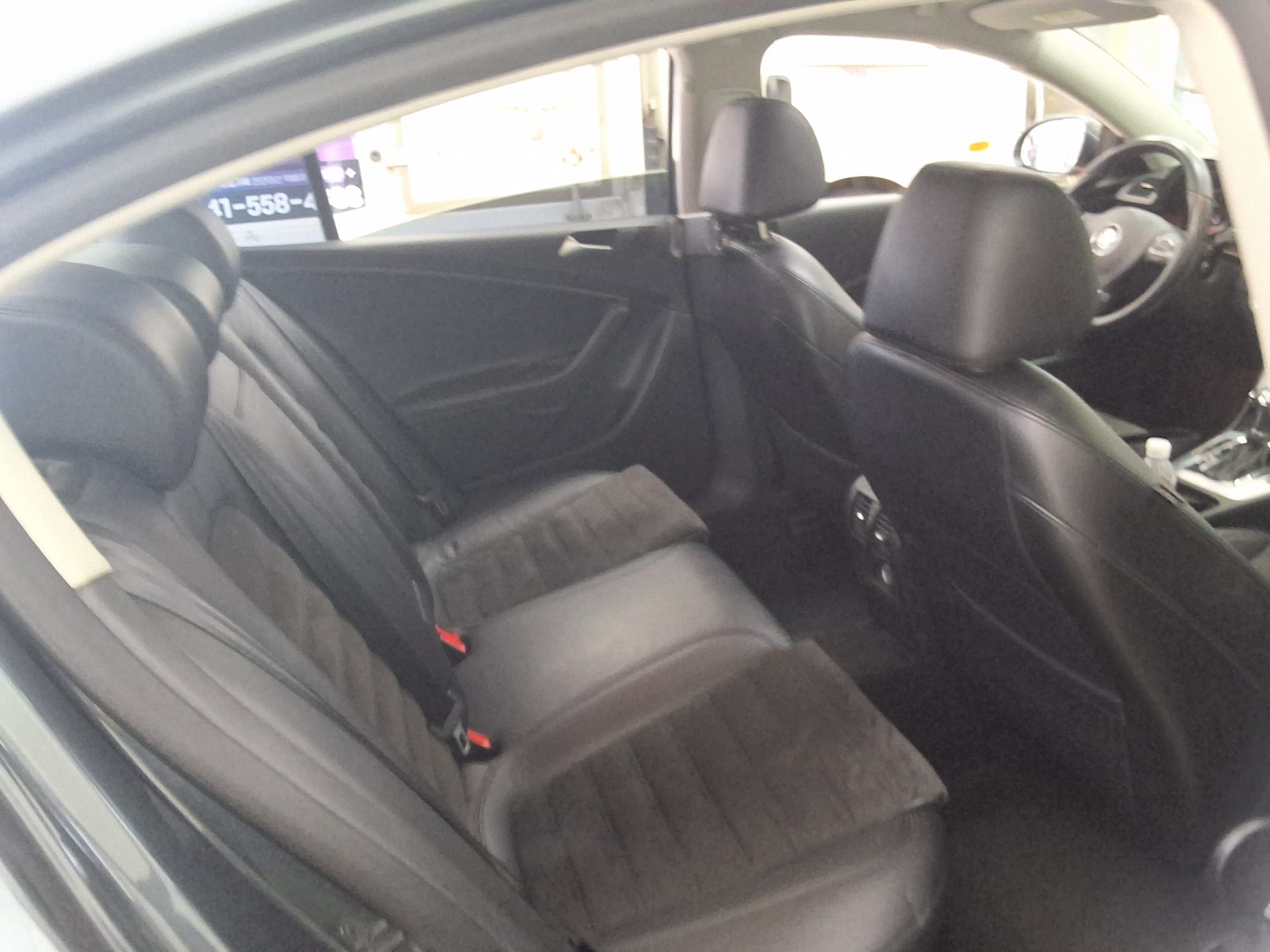 VOLKSWAGEN NEW PASSAT (6TH GEN) 2.0 TDI LUXURY 2011 - zdjęcie 14