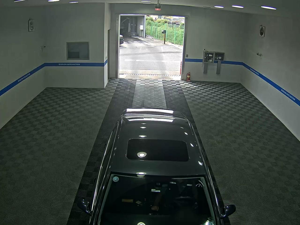 VOLKSWAGEN NEW PASSAT (6TH GEN) 2.0 TDI LUXURY 2011 - zdjęcie 7