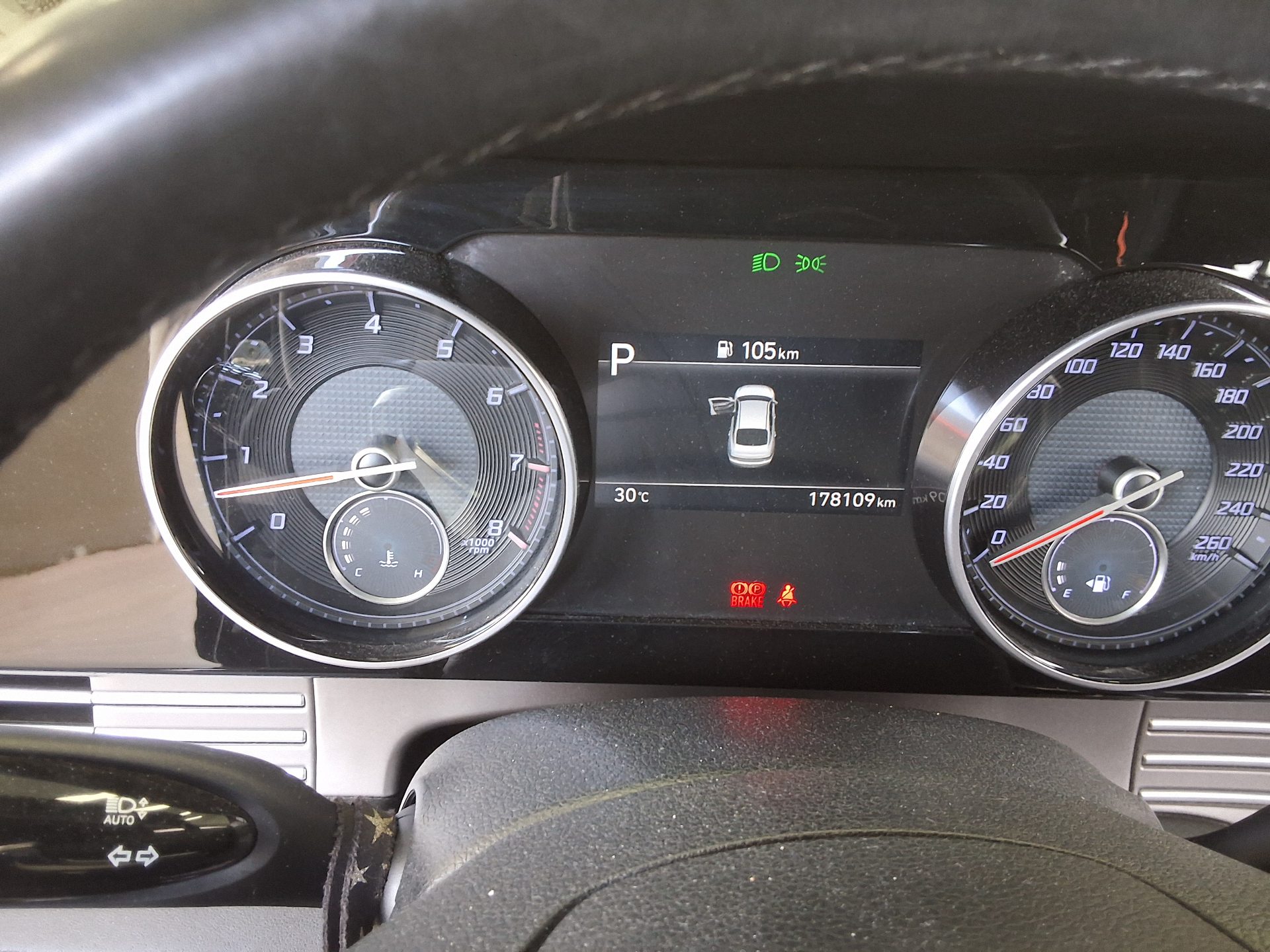 HYUNDAI THE NEW GRANDEUR IG GASOLINE 2.5 PREMIUM 2020 - zdjęcie 9