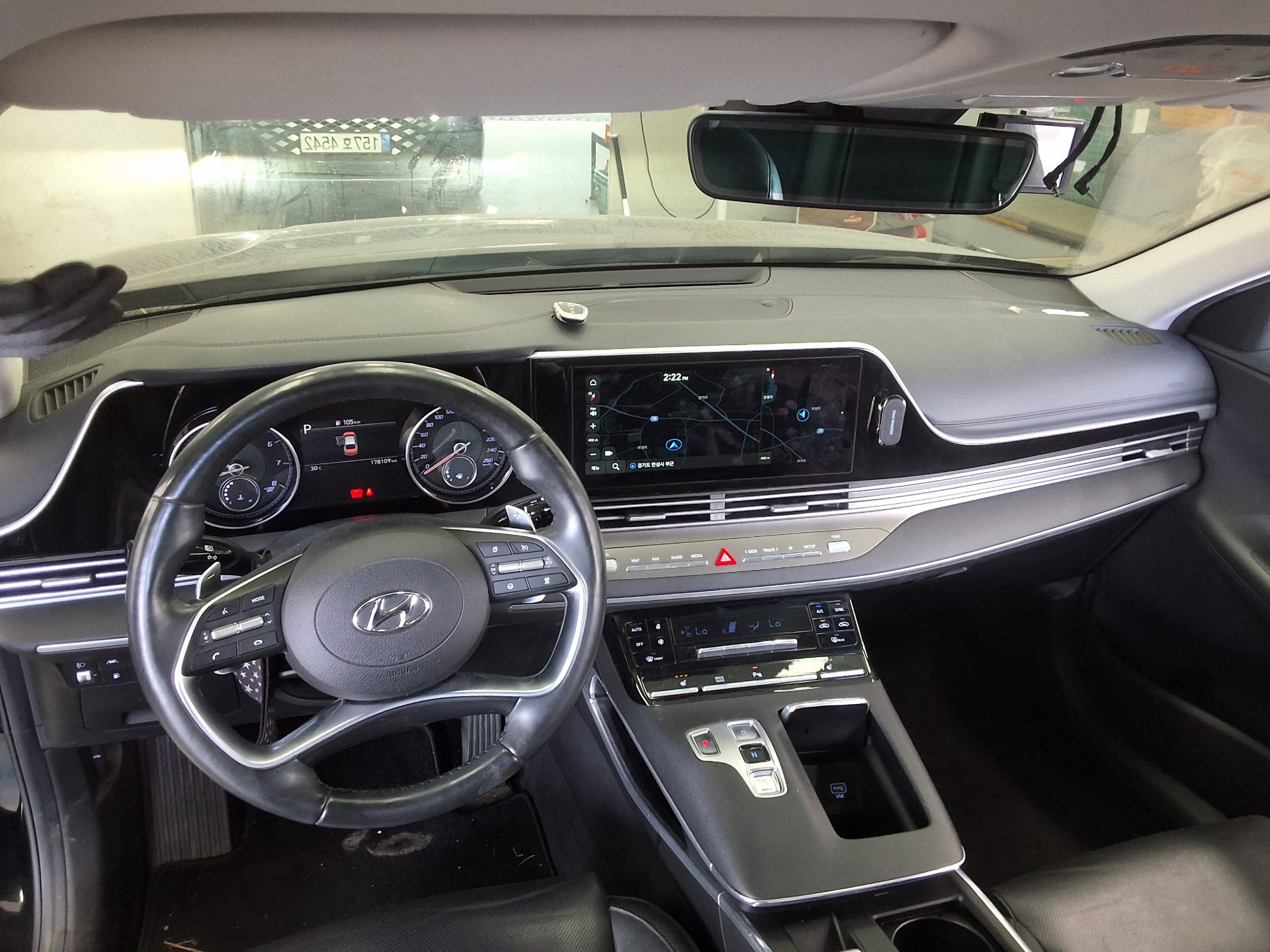 HYUNDAI THE NEW GRANDEUR IG GASOLINE 2.5 PREMIUM 2020 - zdjęcie 11