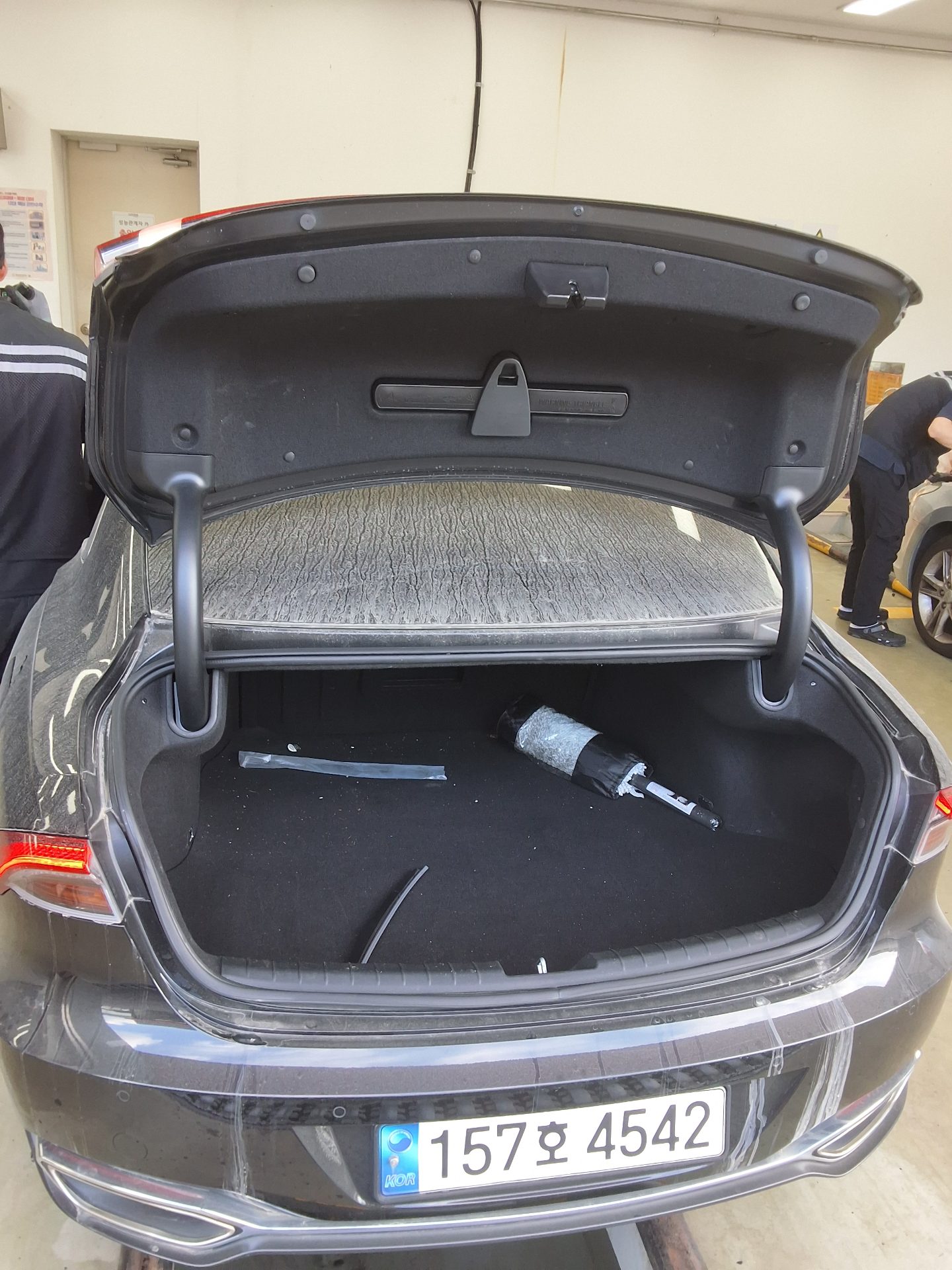 HYUNDAI THE NEW GRANDEUR IG GASOLINE 2.5 PREMIUM 2020 - zdjęcie 15