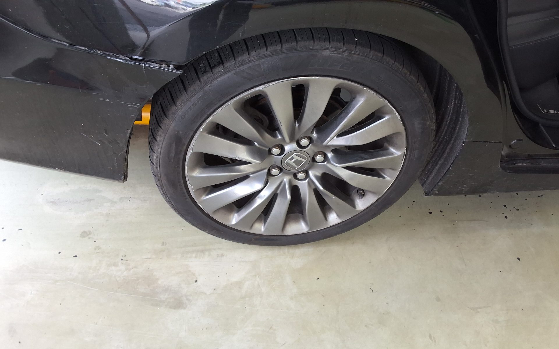 HONDA LEGEND (5TH GEN) 3.5 V6 2016 - zdjęcie 28