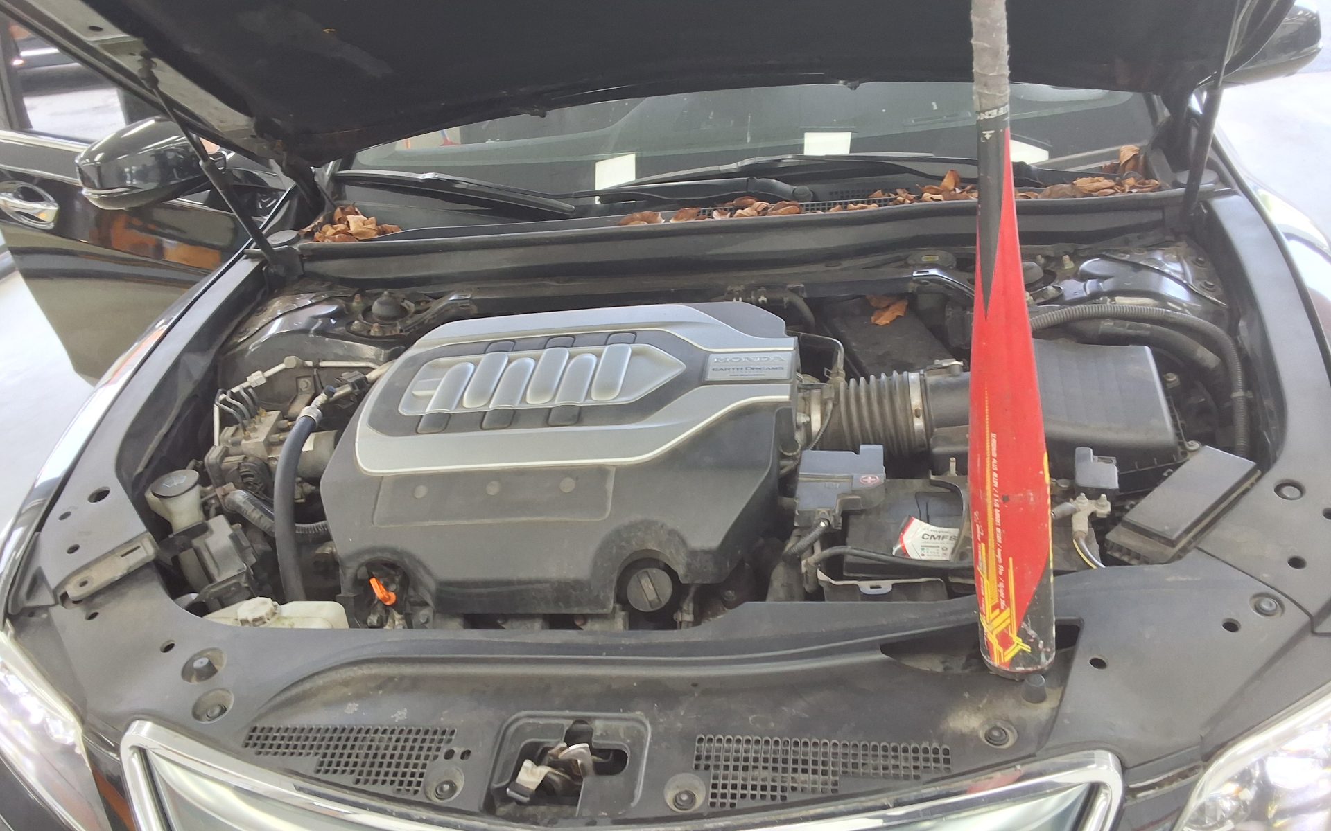 HONDA LEGEND (5TH GEN) 3.5 V6 2016 - zdjęcie 22