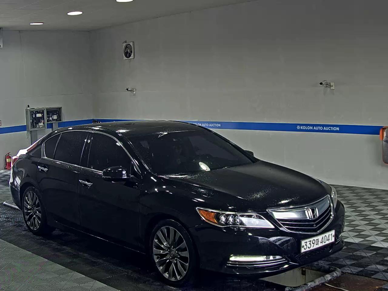 HONDA LEGEND (5TH GEN) 3.5 V6 2016 - zdjęcie 3