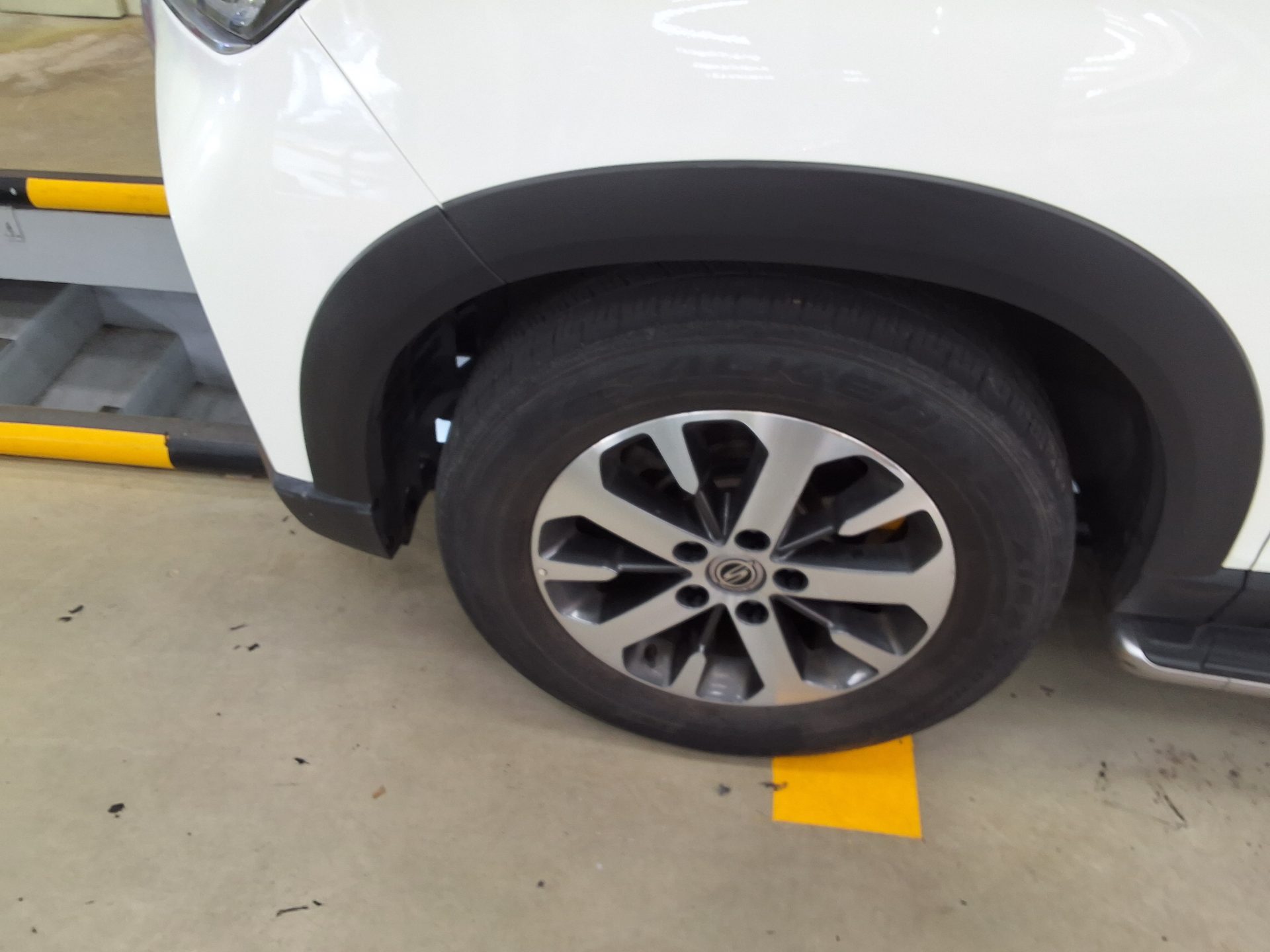 KG MOBILITY (SSANGYONG) ALL NEW REXTON 2.2 2WD LUXURY 2021 - zdjęcie 18