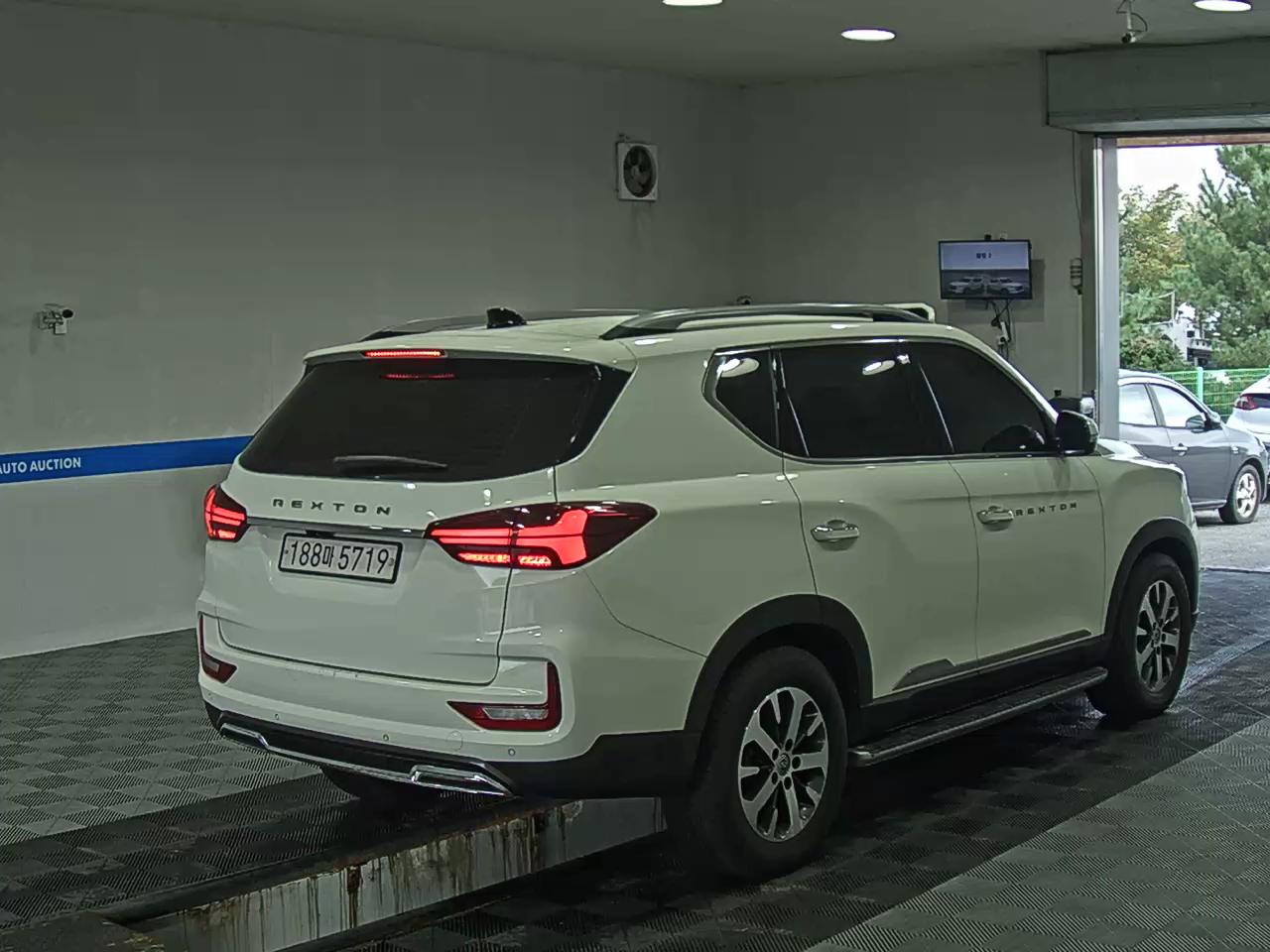 KG MOBILITY (SSANGYONG) ALL NEW REXTON 2.2 2WD LUXURY 2021 - zdjęcie 5