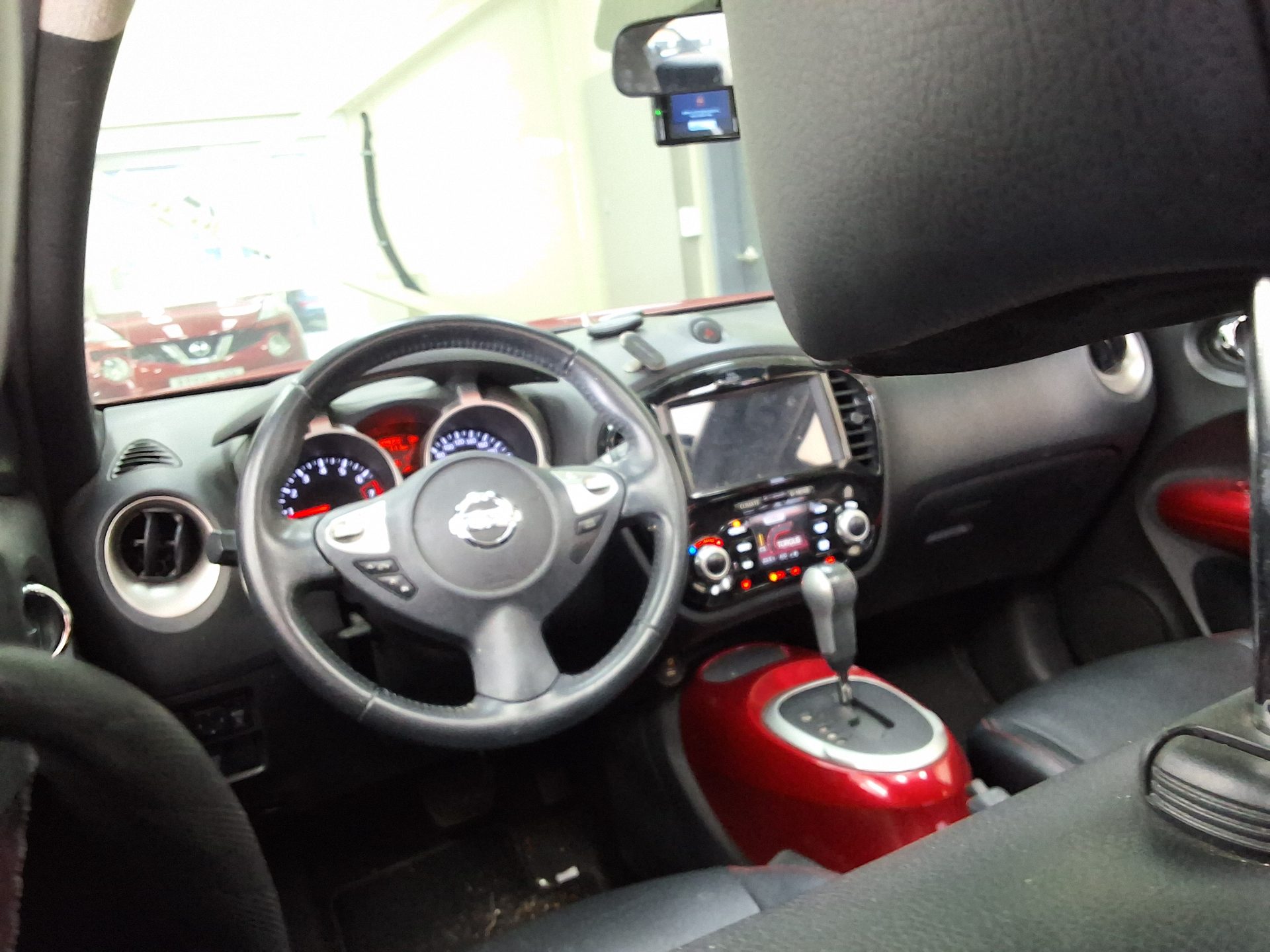 NISSAN JUKE 1.6 S 2016 - zdjęcie 12