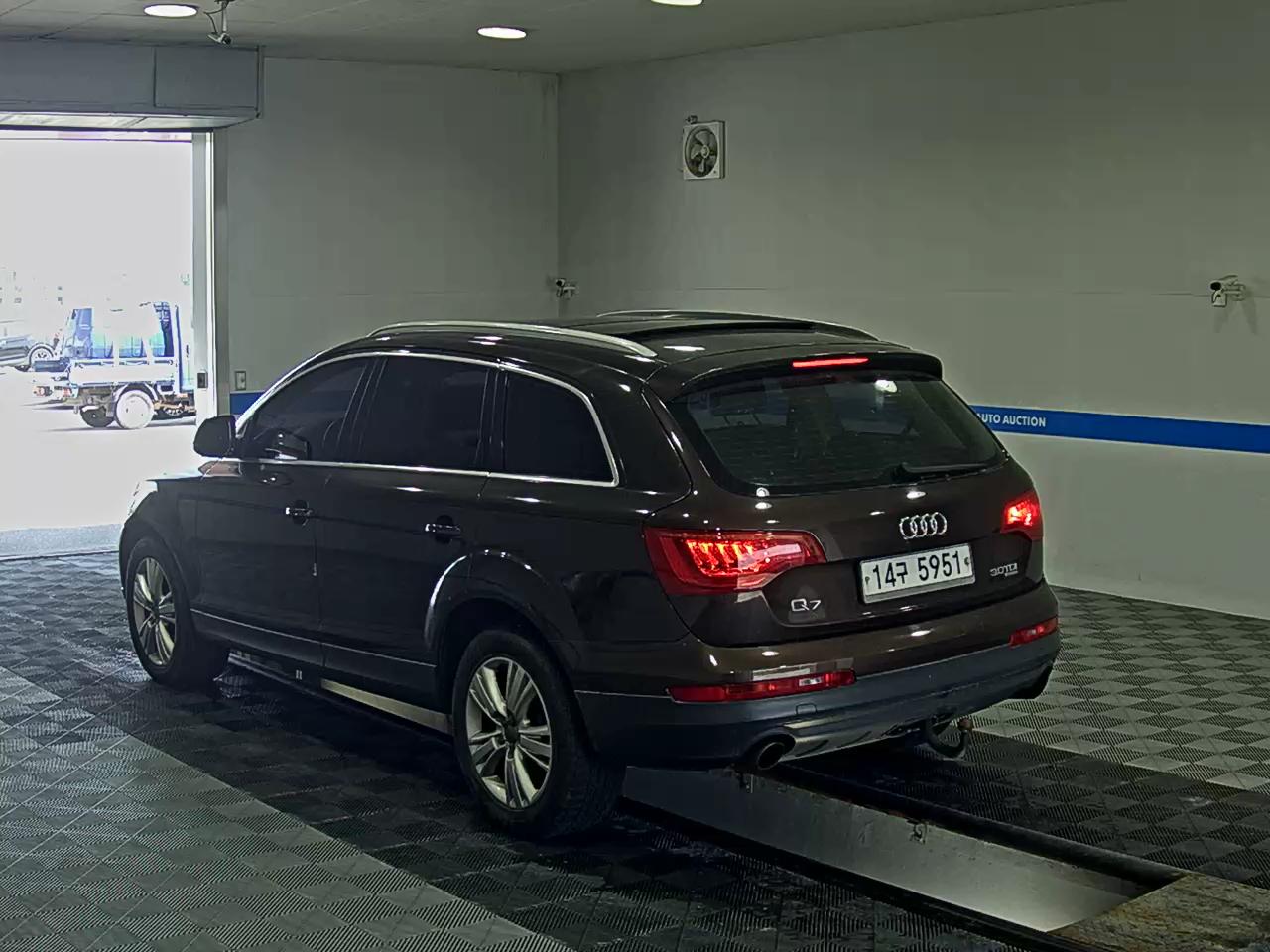 AUDI Q7 3.0 TDI QUATTRO 2011 - zdjęcie 6