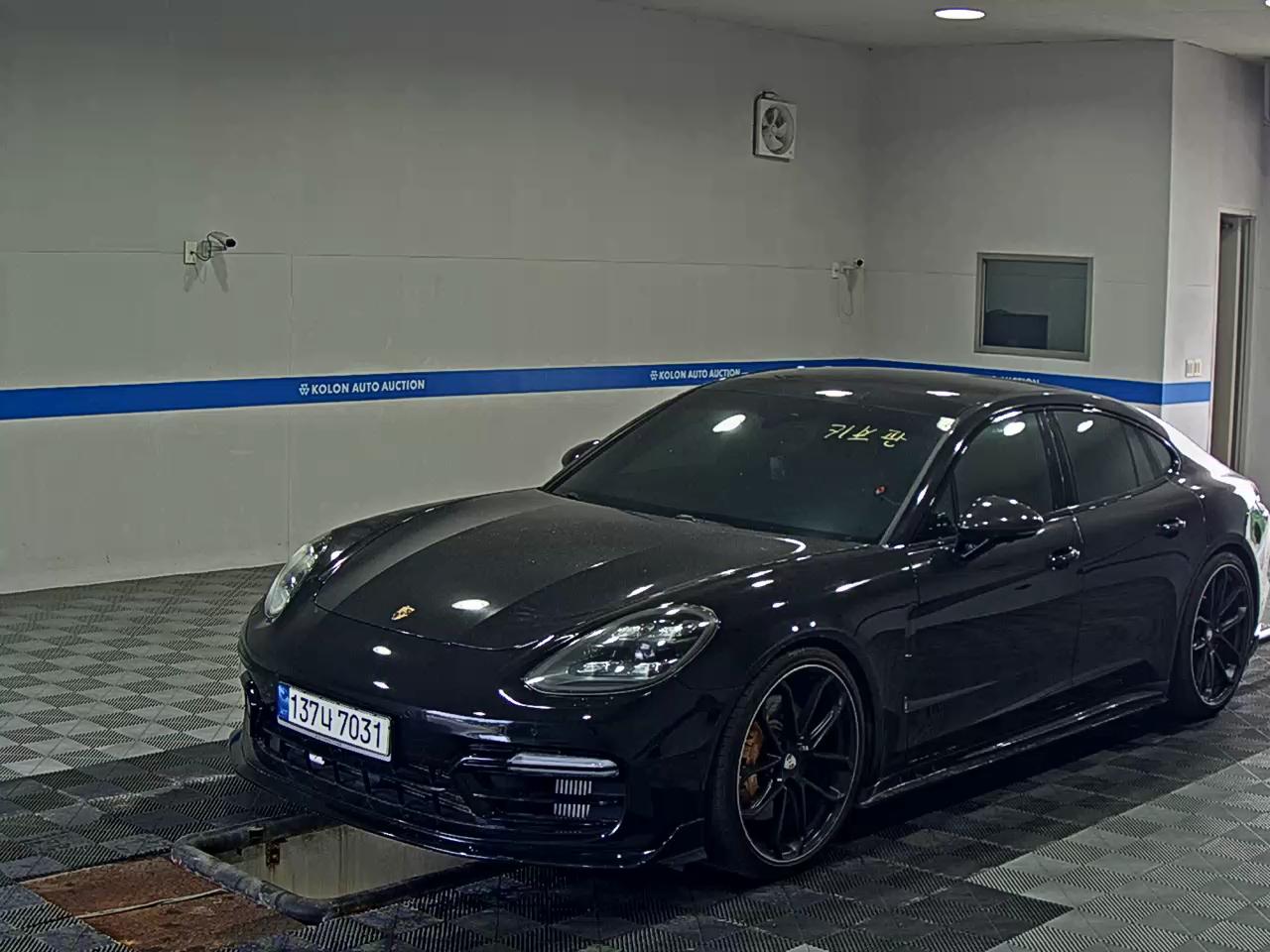 PORSCHE PANAMERA (2ND GEN) 4.0 GTS 2020 - zdjęcie 2