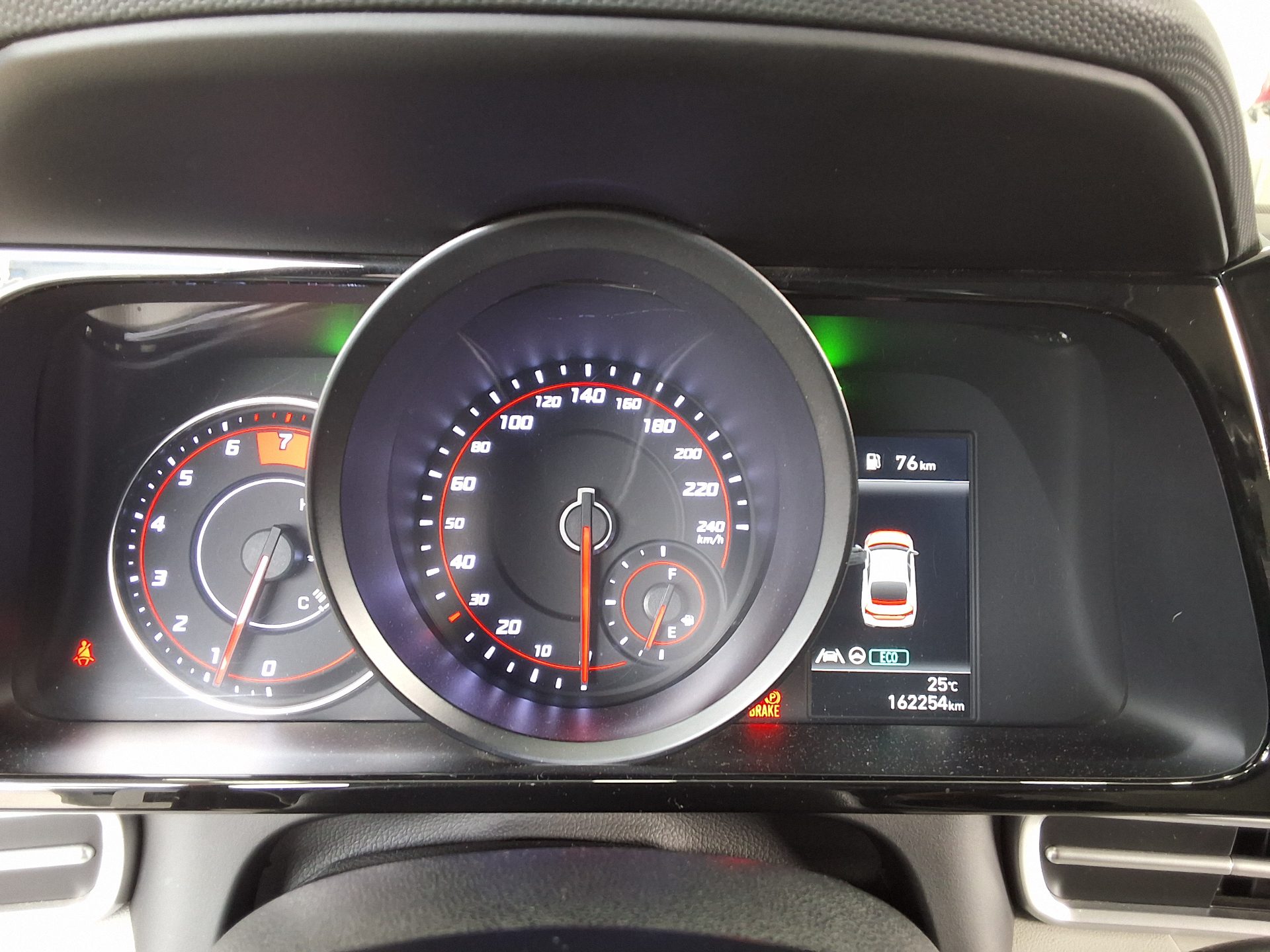 HYUNDAI AVANTE (CN7) 1.6 GASOLINE MODERN 2021 - zdjęcie 9
