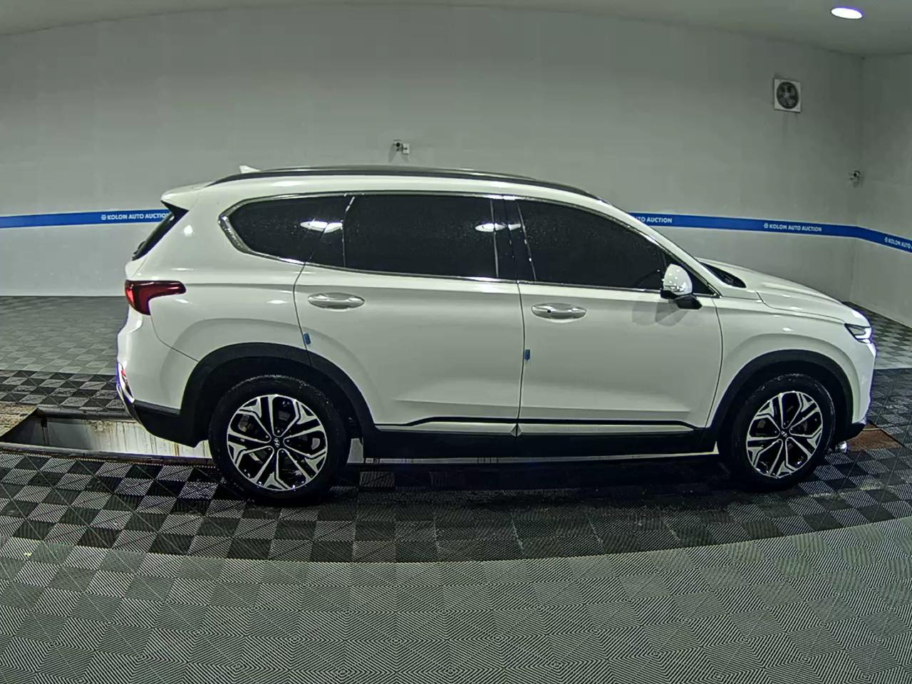 HYUNDAI SANTA FE (TM) R2.0 2WD EXCLUSIVE SPECIAL 2019 - zdjęcie 4