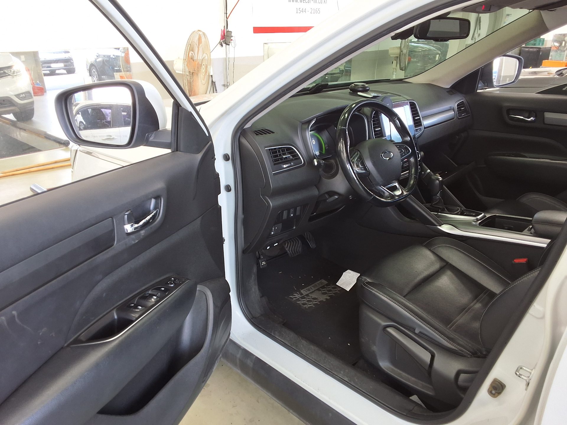 RENAULT (SAMSUNG) QM6 2.0 dCi 2WD LE 2017 - zdjęcie 10