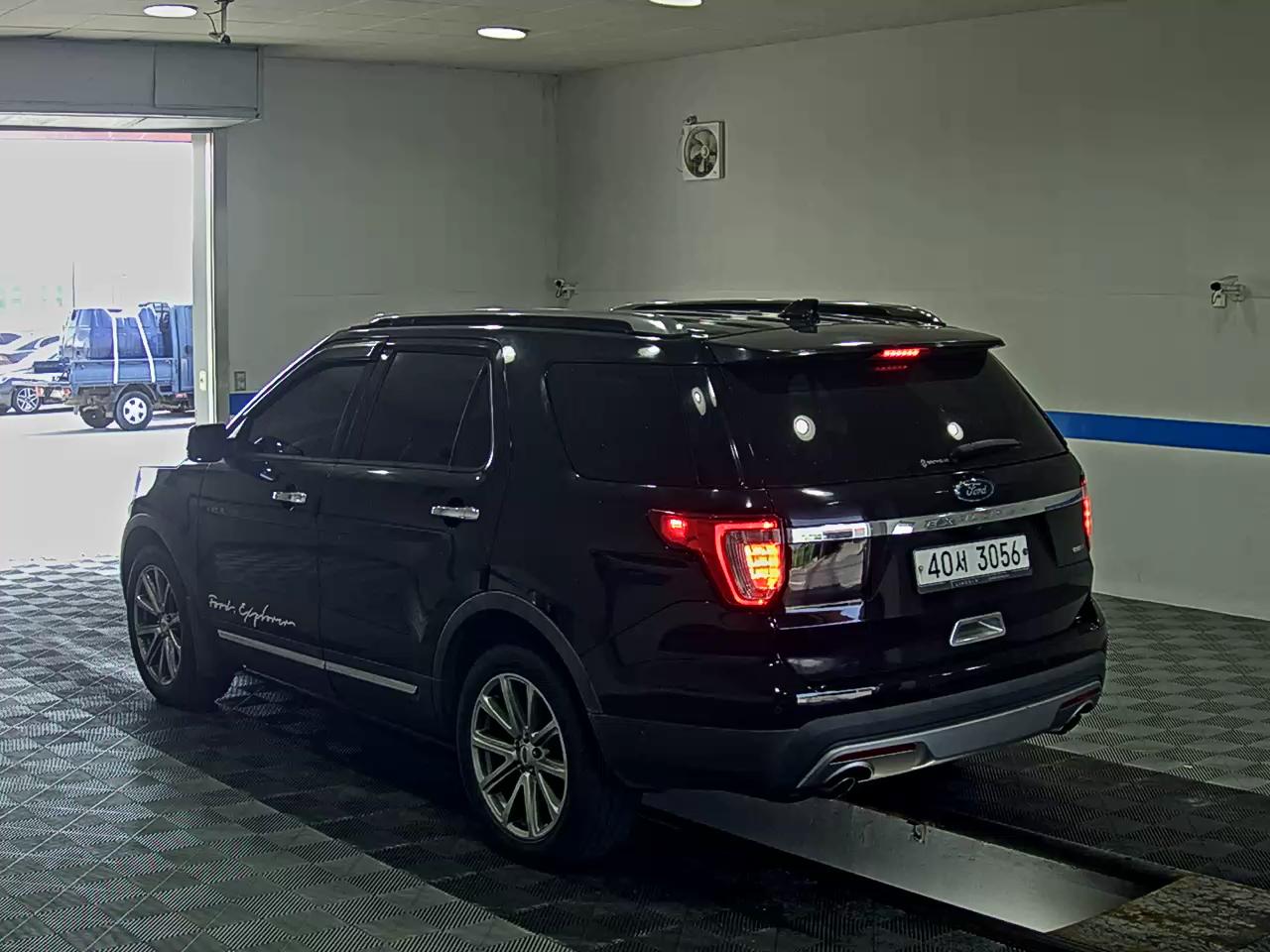 FORD EXPLORER (5TH GEN) 2.3 AWD LIMITED 2017 - zdjęcie 6