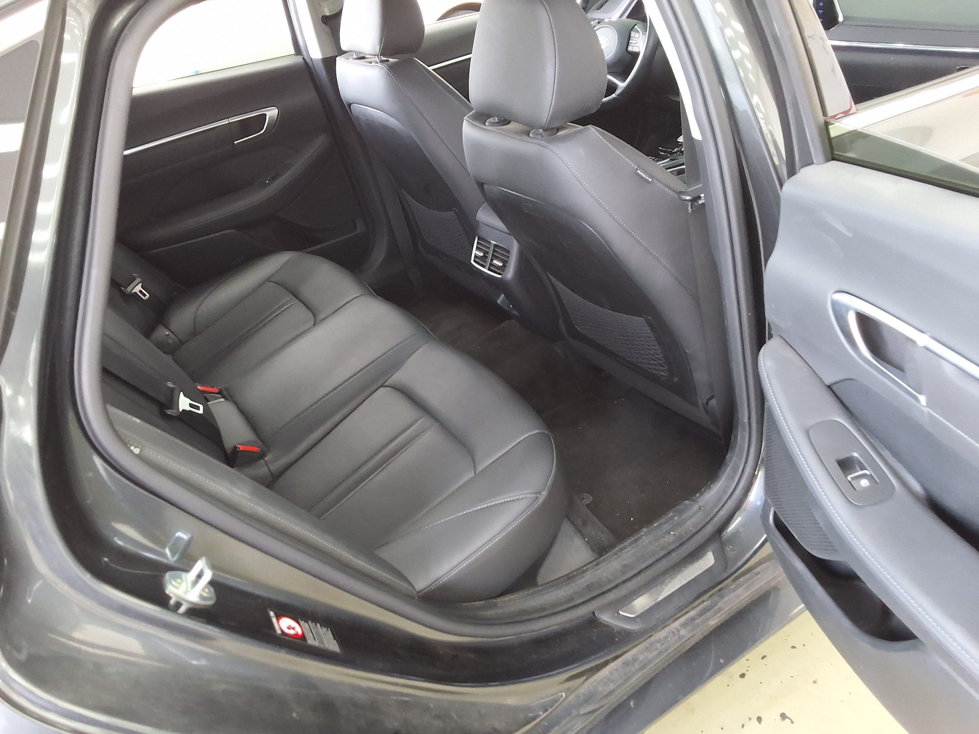 HYUNDAI SONATA (DN8) G2.0 PREMIUM PLUS 2022 - zdjęcie 13