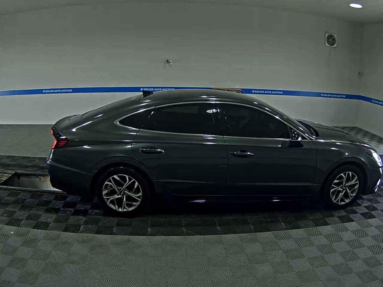 HYUNDAI SONATA (DN8) G2.0 PREMIUM PLUS 2022 - zdjęcie 4