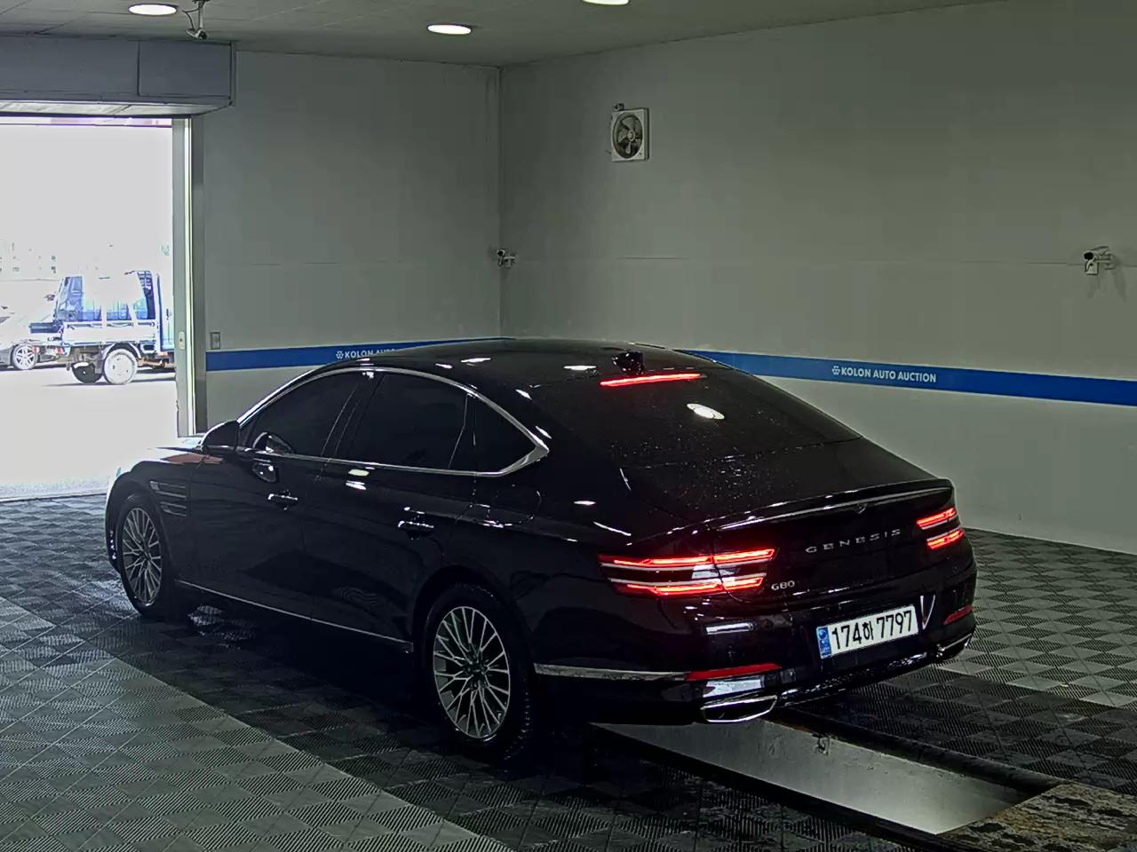GENESIS THE ALL NEW G80 GASOLINE 2.5 2WD BASE MODEL 2024 - zdjęcie 6