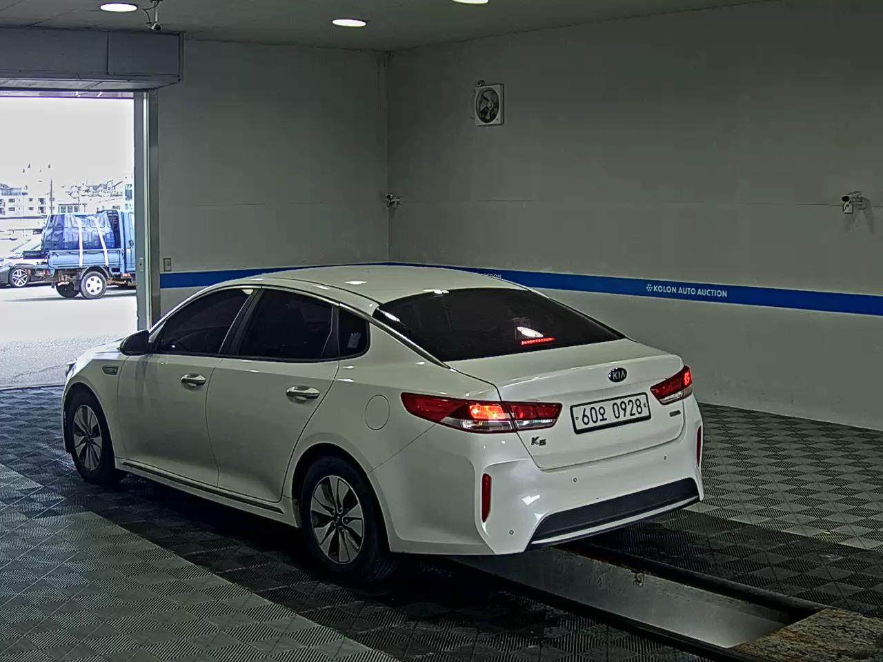KIA NEW K5 HYBRID PRESTIGE 2016 - zdjęcie 6