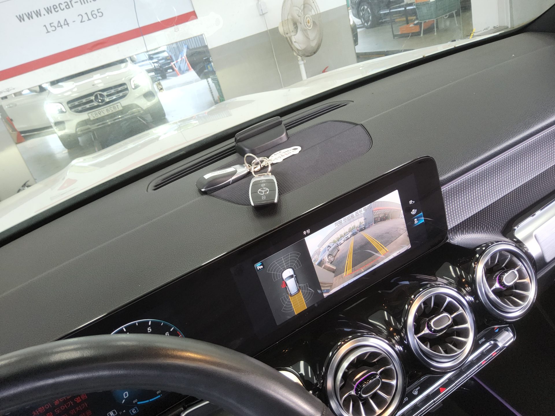 MERCEDES-BENZ GLB-CLASS GLB 220 2021 - zdjęcie 18
