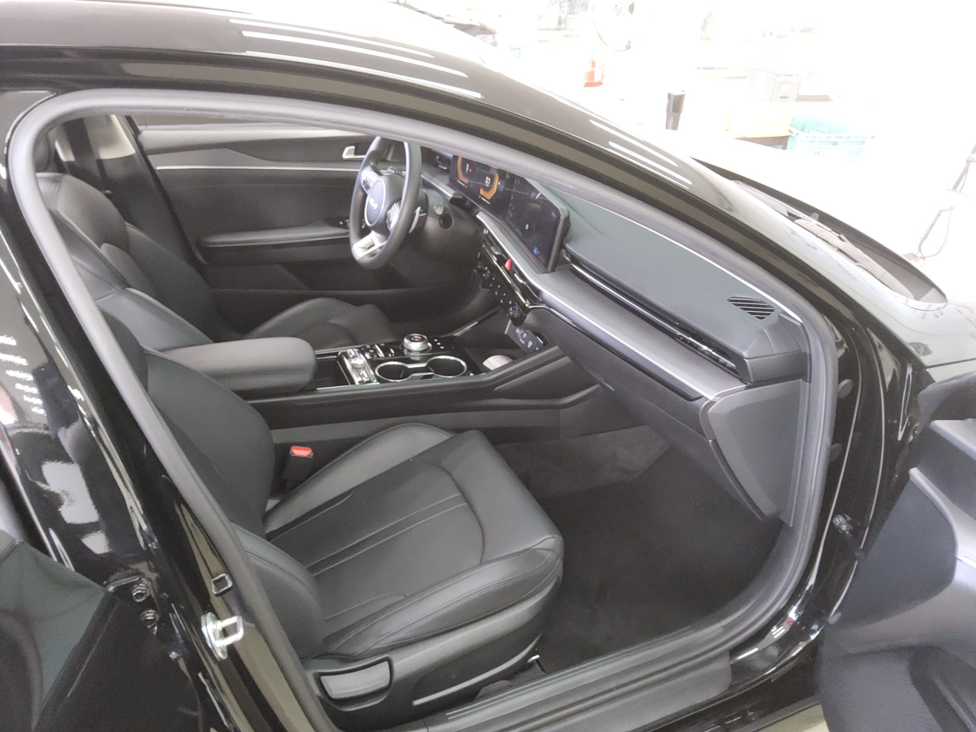 KIA THE NEW K5 (DL3) 2.0 GASOLINE PRESTIGE 2024 - zdjęcie 14