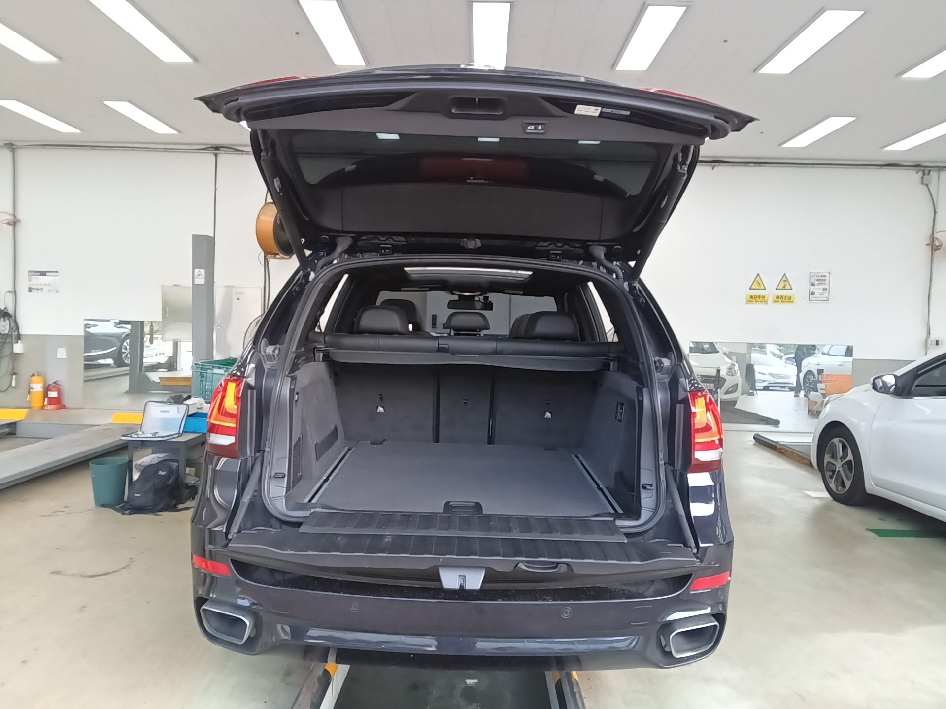 BMW X5 (3RD GEN) 40d xDRIVE M SPORT PACK 2018 - zdjęcie 15