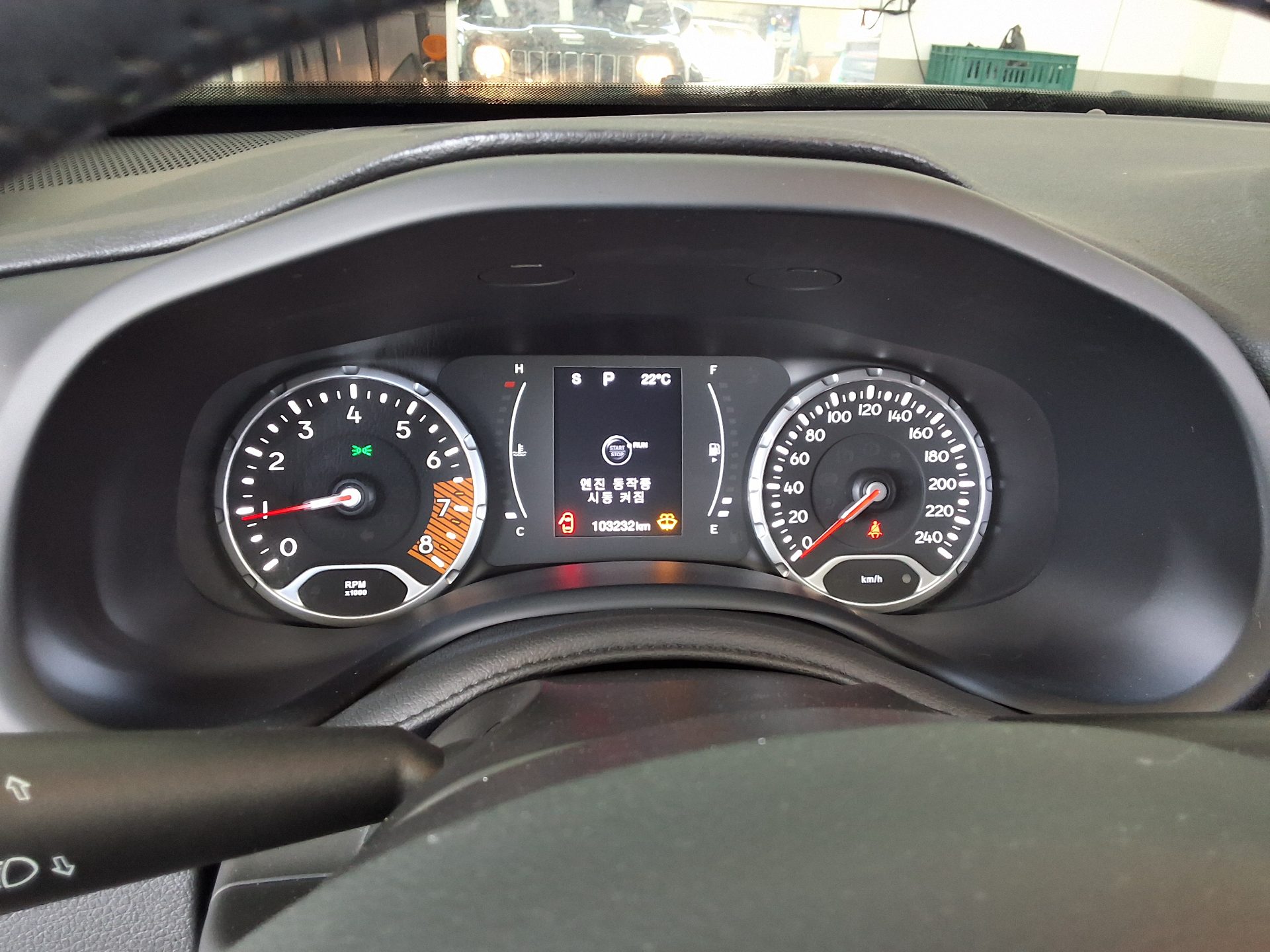 JEEP RENEGADE 2.4 GASOLINE LONGITUDE 2021 - zdjęcie 9