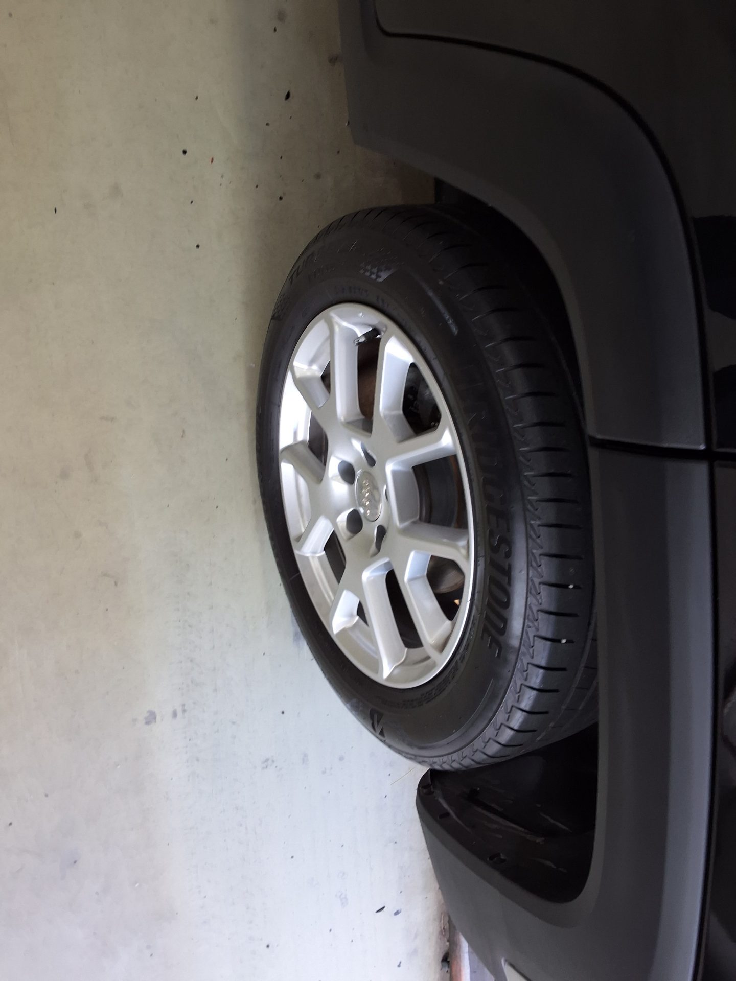 JEEP RENEGADE 2.4 GASOLINE LONGITUDE 2021 - zdjęcie 22