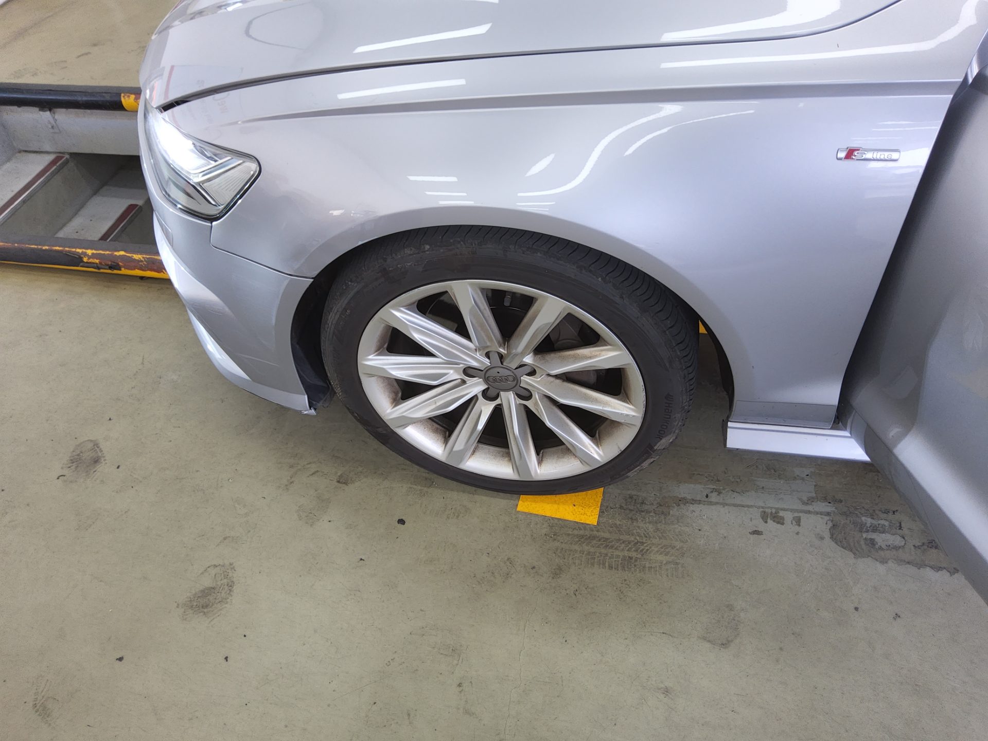 AUDI A6 (4TH GEN) 40 TDI QUATTRO SPORTS 2016 - zdjęcie 20