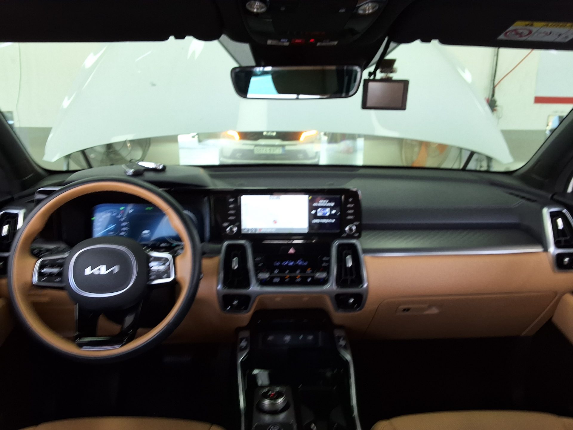 KIA NEW SORENTO HYBRID (MQ4) 1.6 HEV 2WD NOBLESSE 2023 - zdjęcie 11