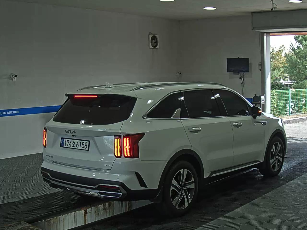 KIA NEW SORENTO HYBRID (MQ4) 1.6 HEV 2WD NOBLESSE 2023 - zdjęcie 5
