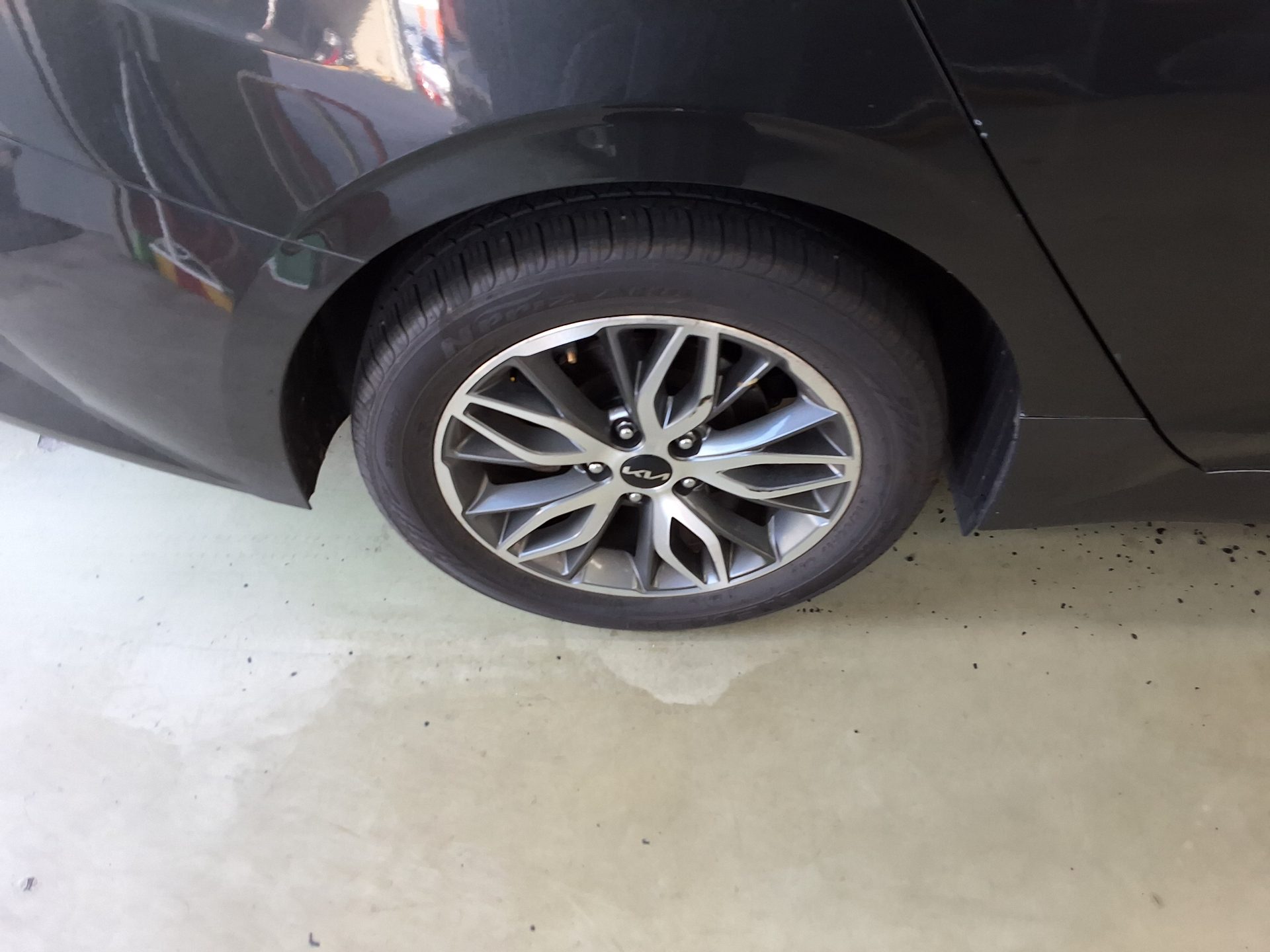 KIA NEW K5 (DL3) 2.0 GASOLINE PRESTIGE 2022 - zdjęcie 23