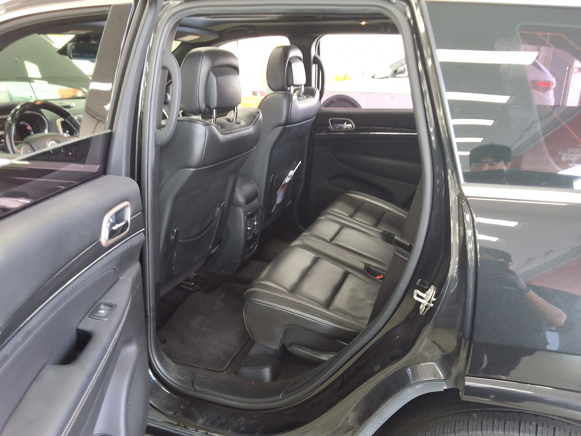 JEEP GRAND CHEROKEE (WK2) 3.0 V6 TURBO DIESEL OVERLAND 2016 - zdjęcie 12