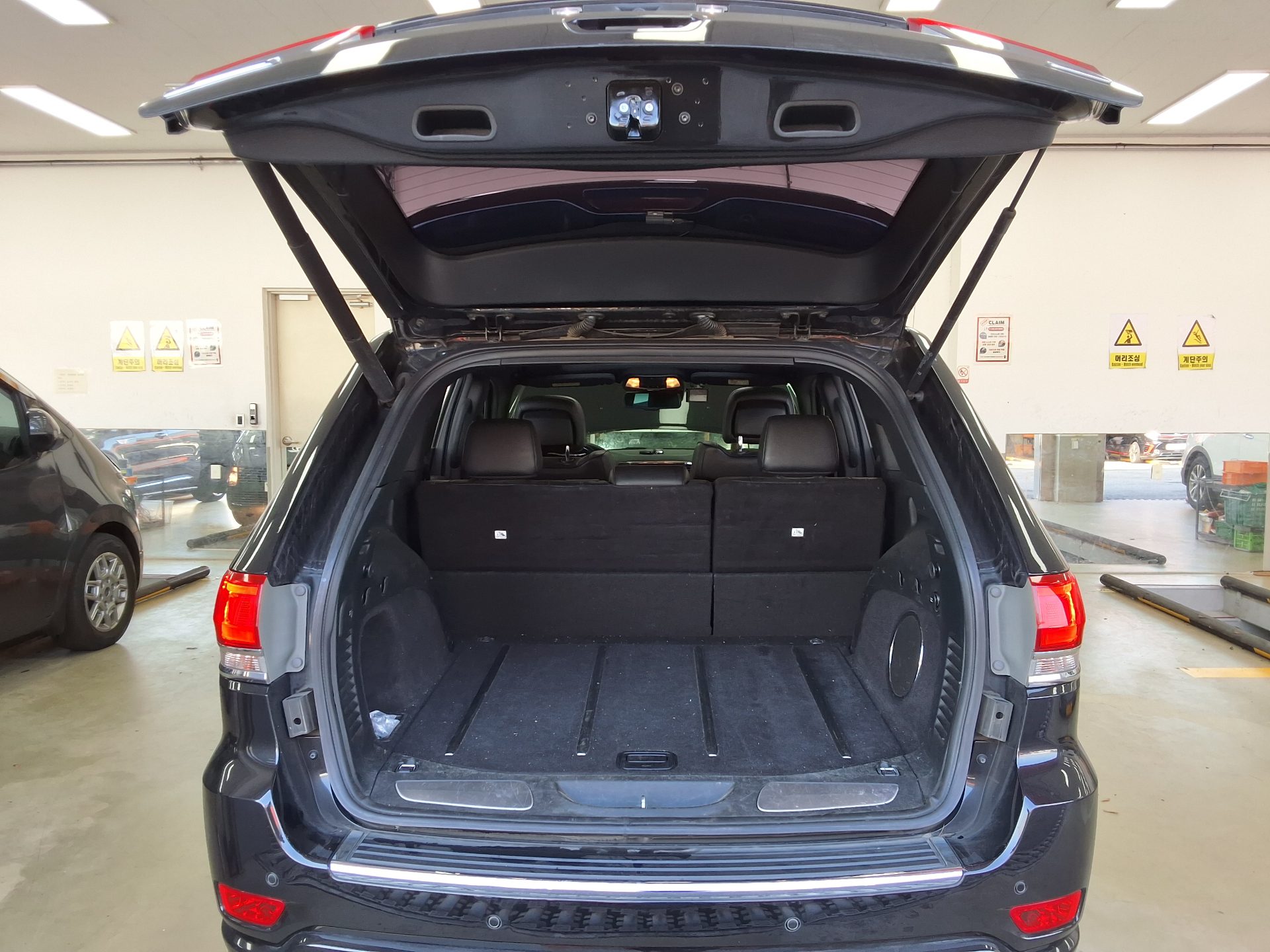 JEEP GRAND CHEROKEE (WK2) 3.0 V6 TURBO DIESEL OVERLAND 2016 - zdjęcie 15