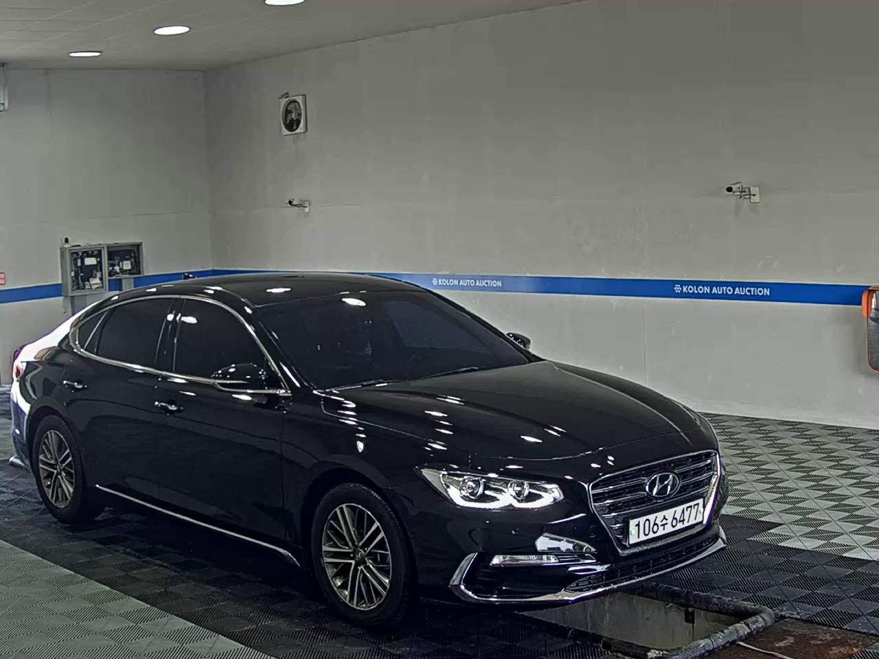 HYUNDAI GRANDEUR IG 3.0 LPi RENTAL CAR MODERN 2019 - zdjęcie 3